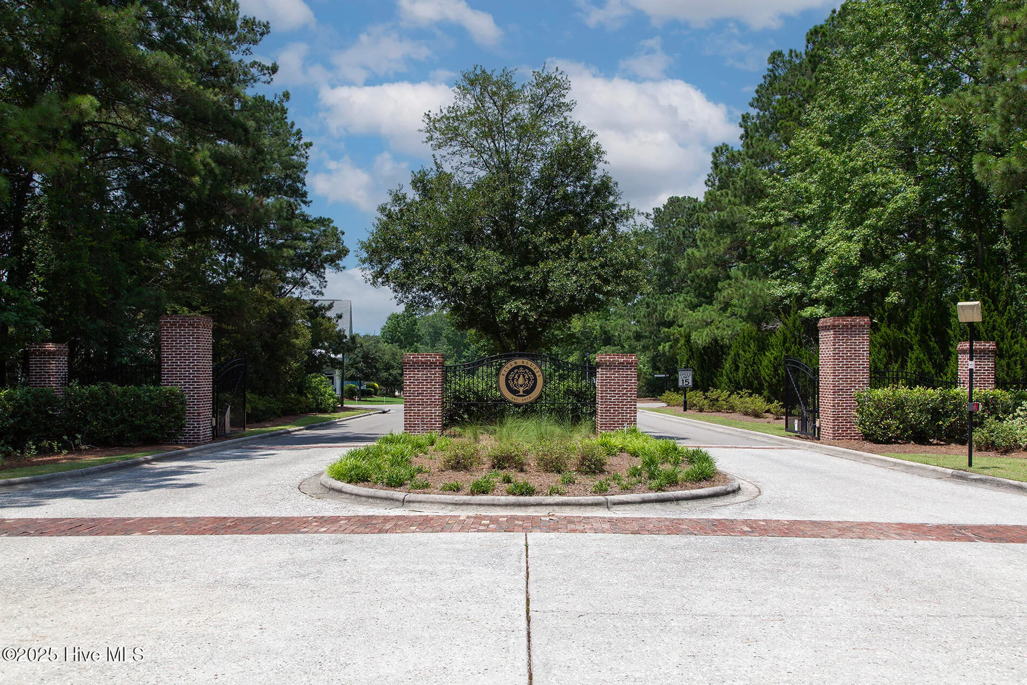 Property Slideshow image 83 of 84 | 402 cornubia dr, Castle Hayne, NC, 28429