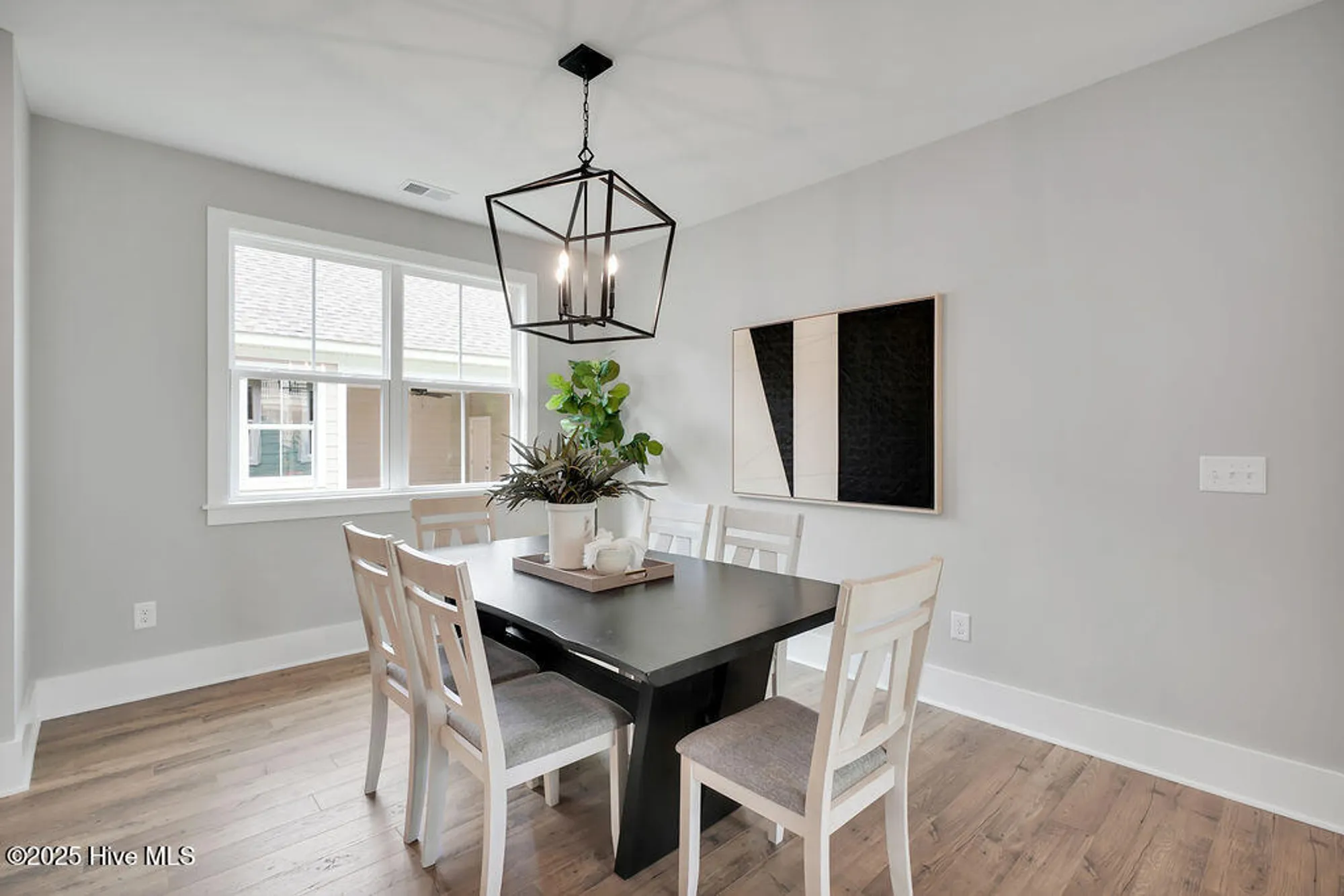 Property Slideshow image 9 of 26 | 250 longhill dr, Wilmington, NC, 28412