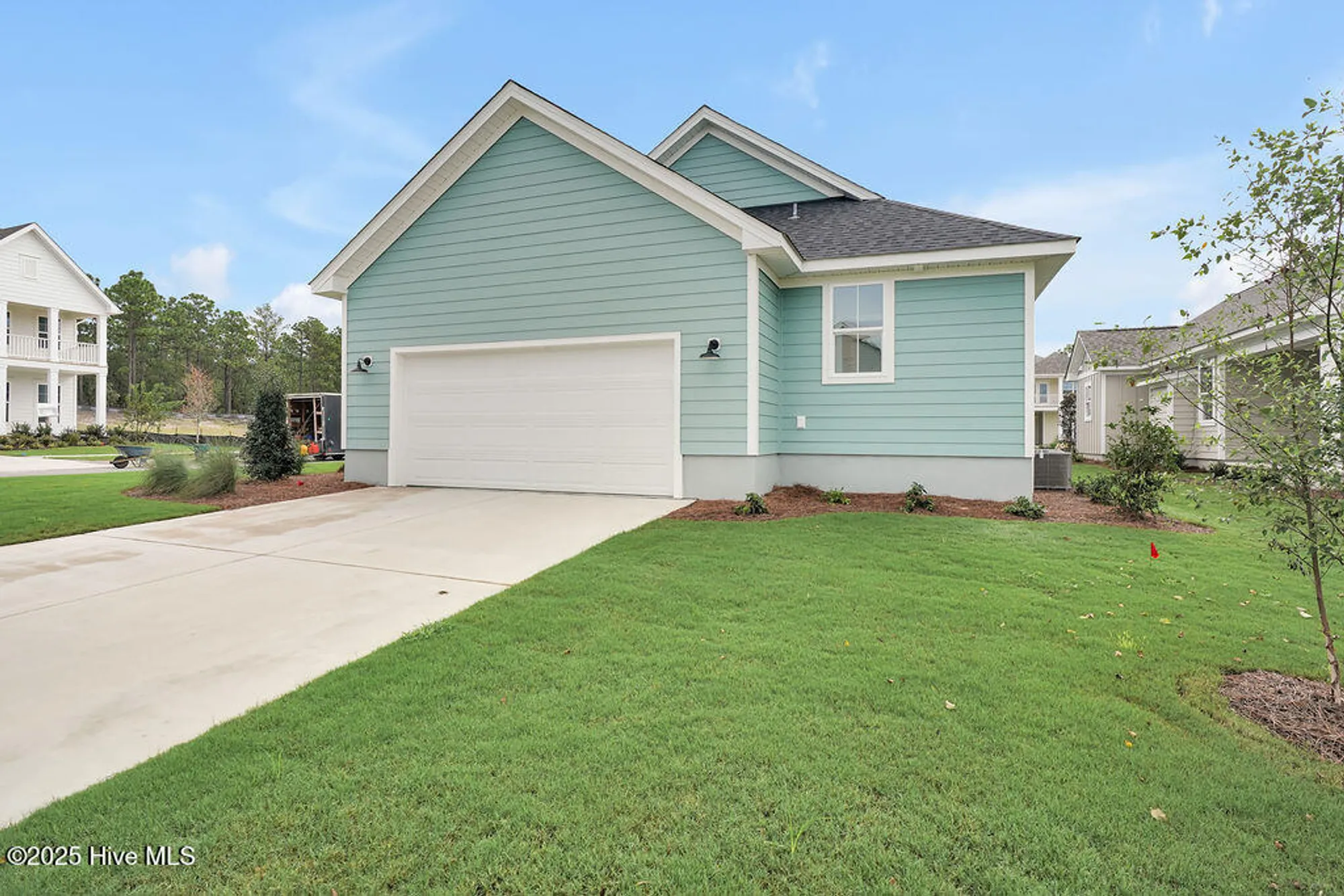 Property Slideshow image 18 of 26 | 250 longhill dr, Wilmington, NC, 28412