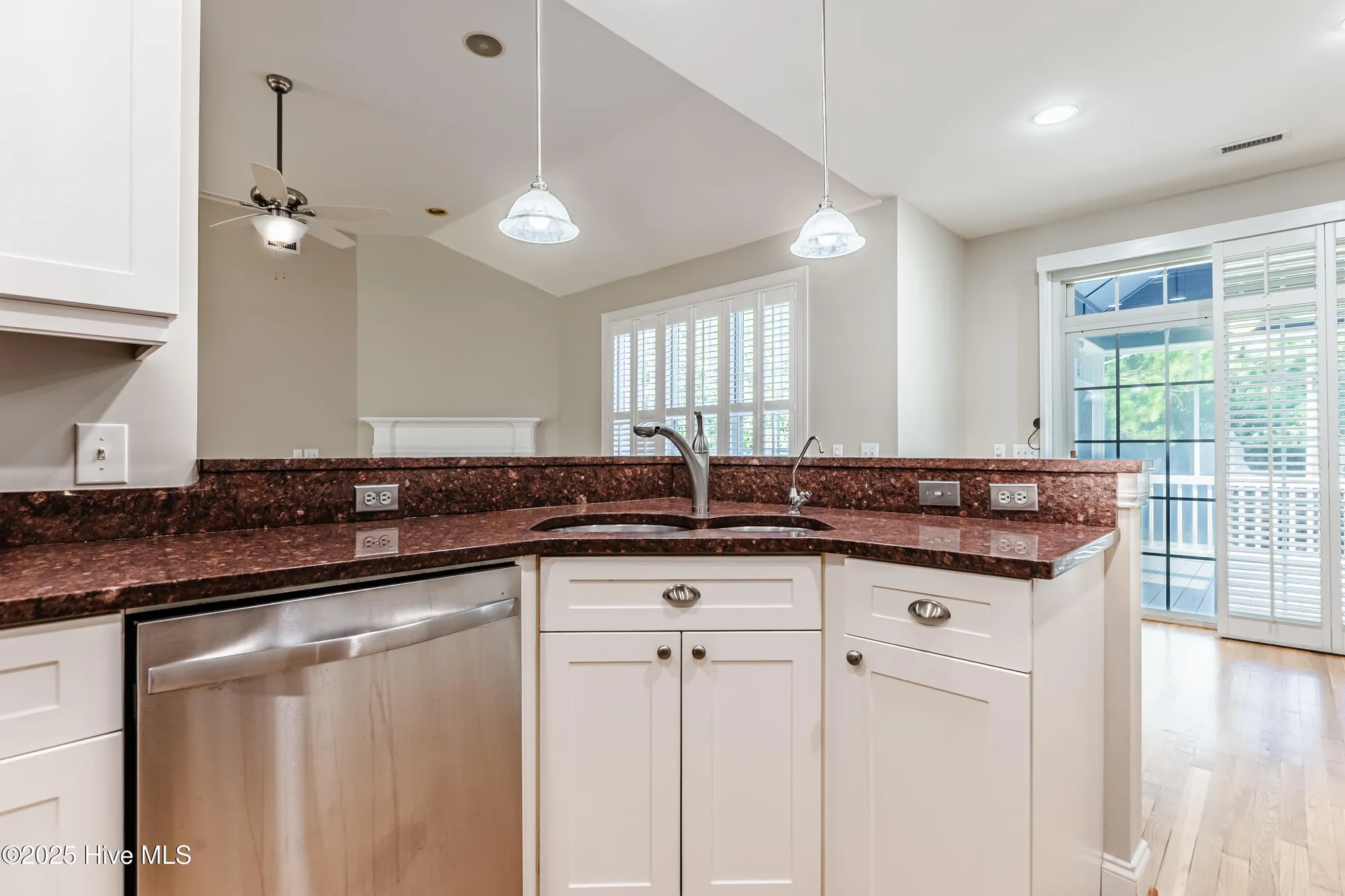 Property Slideshow image 11 of 48 | 3687 wingfoot dr, Southport, NC, 28461