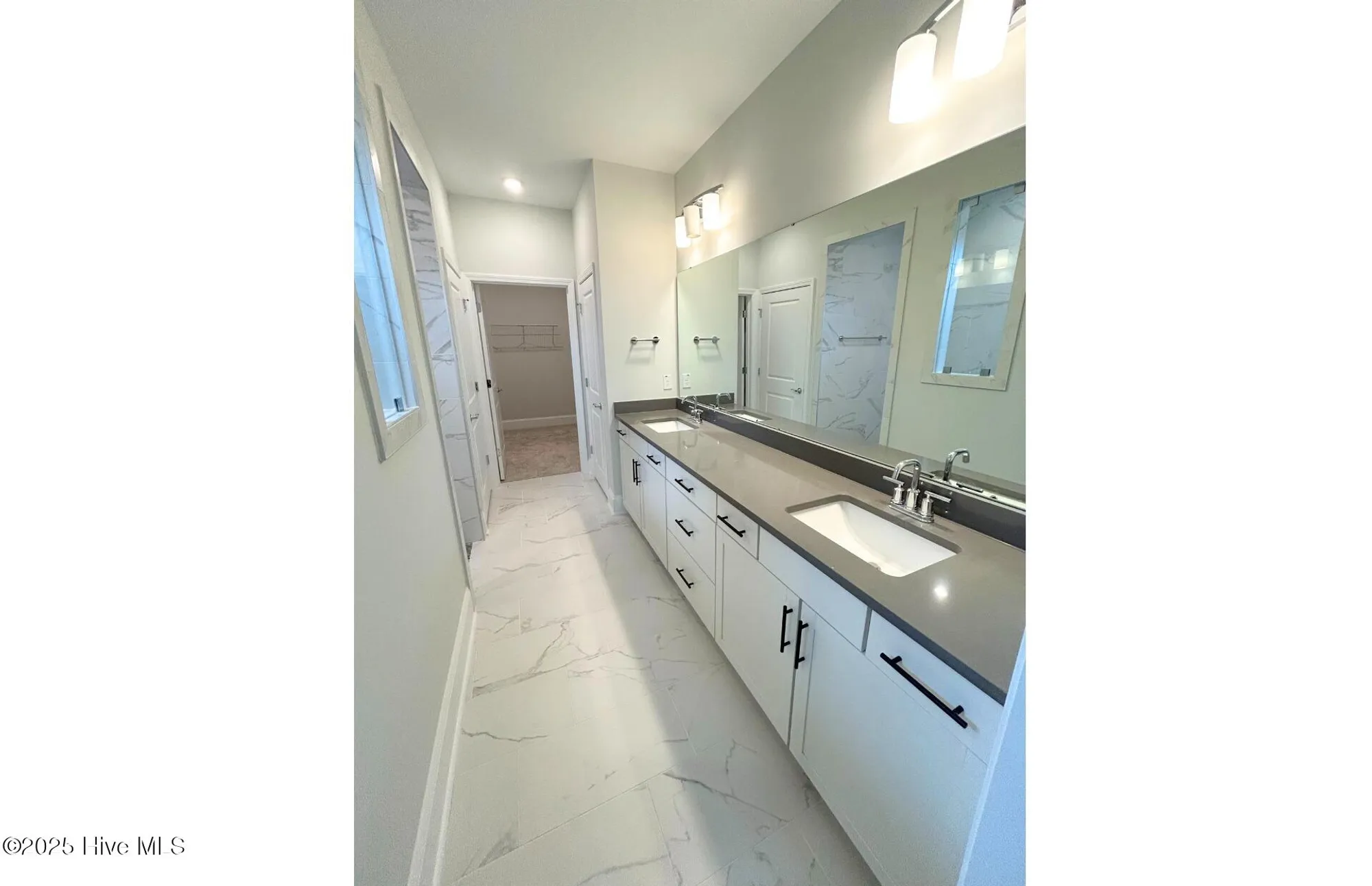 Property Slideshow image 14 of 19 | 325 keepsake dr, Wilmington, NC, 28412