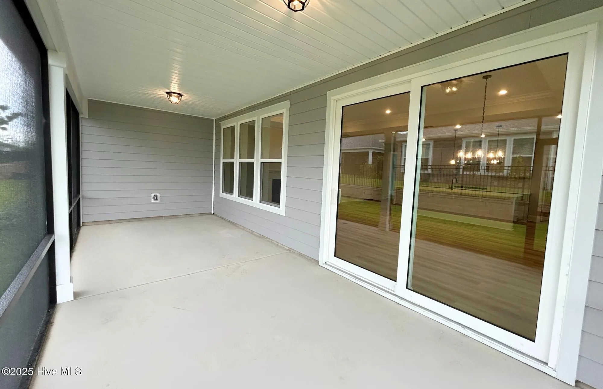 Property Slideshow image 18 of 19 | 325 keepsake dr, Wilmington, NC, 28412