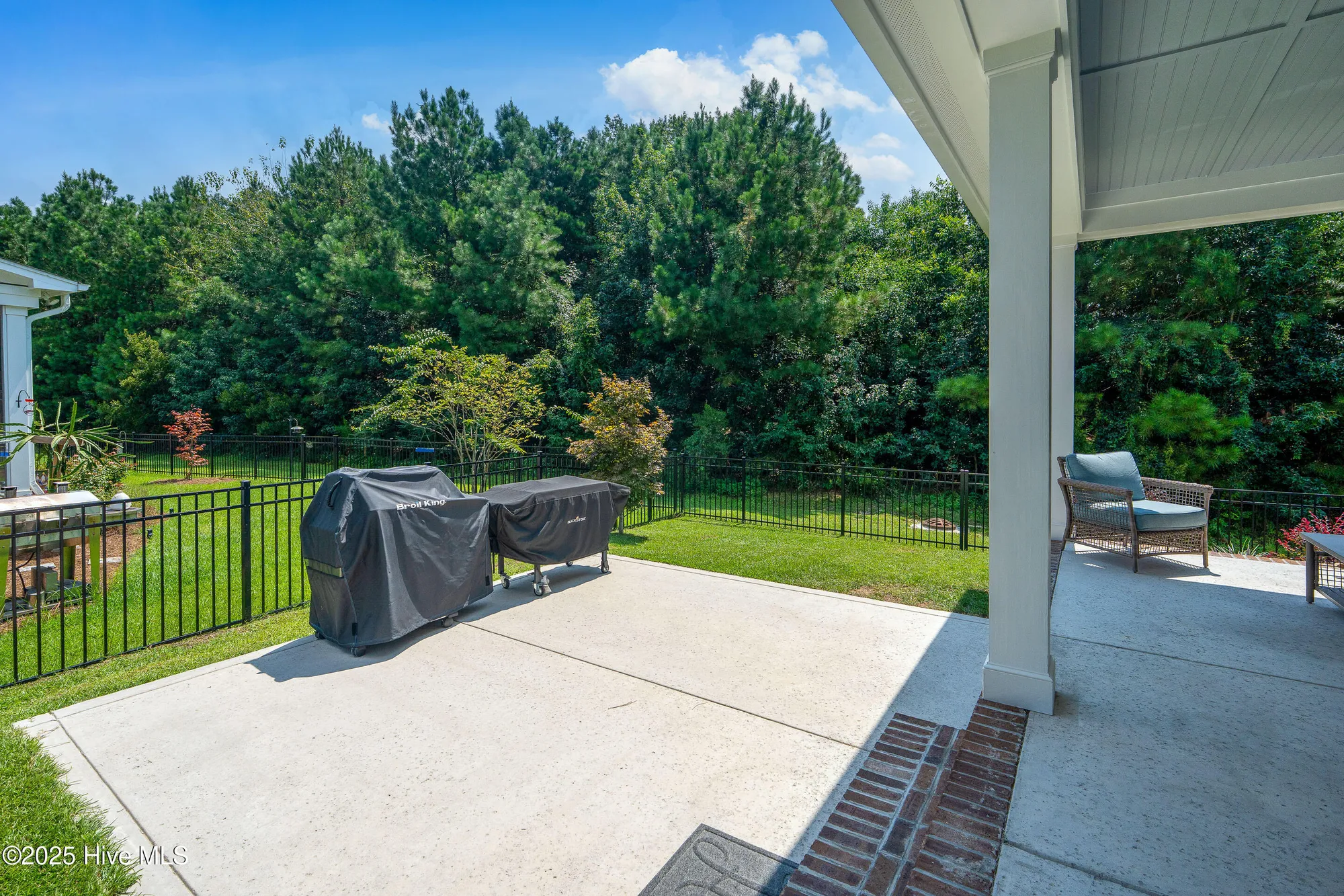 Property Slideshow image 37 of 45 | 332 cornubia dr, Castle Hayne, NC, 28429