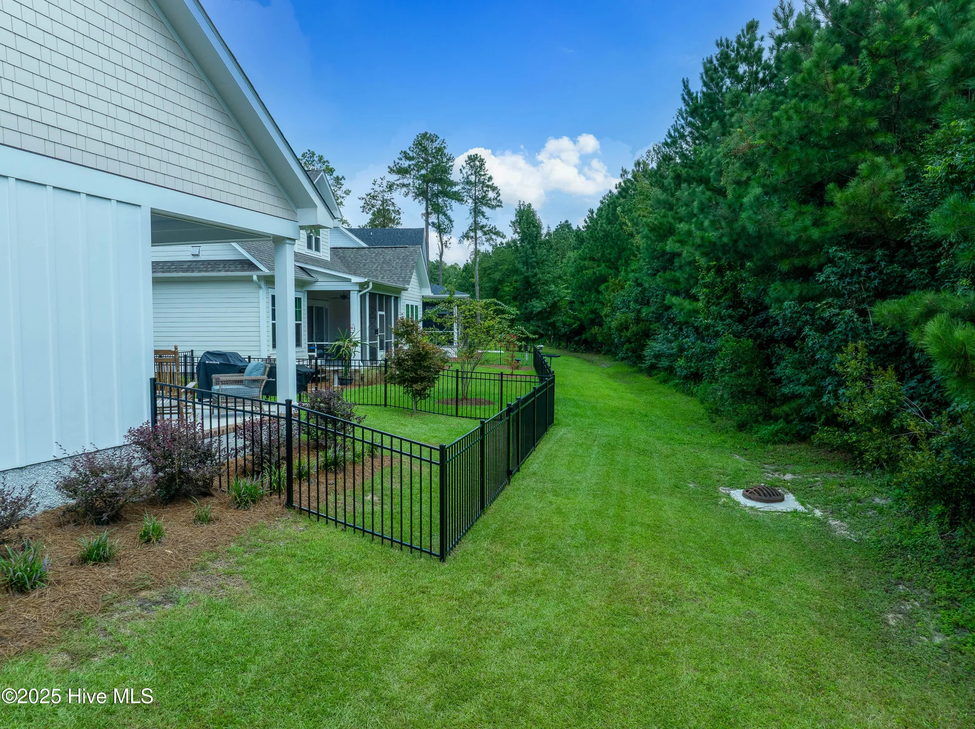 Property Slideshow image 40 of 45 | 332 cornubia dr, Castle Hayne, NC, 28429