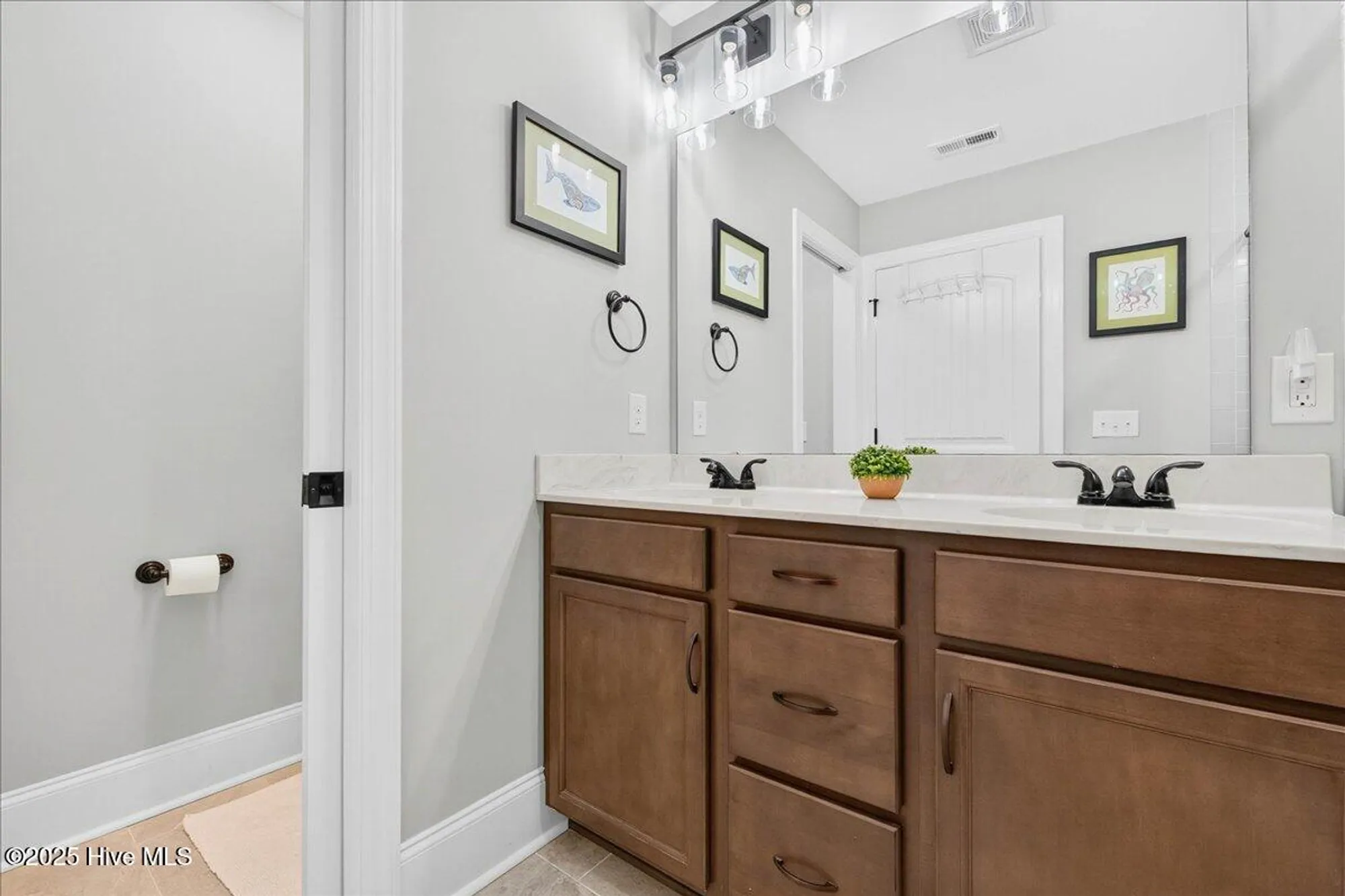 Property Slideshow image 21 of 55 | 1308 campanella ct sw a, Ocean Isle Beach, NC, 28469