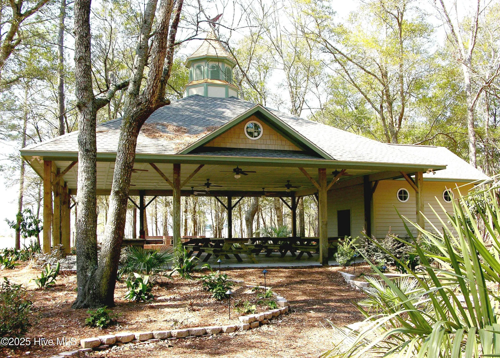 Property Slideshow image 130 of 138 | 2836 harborside way, Southport, NC, 28461