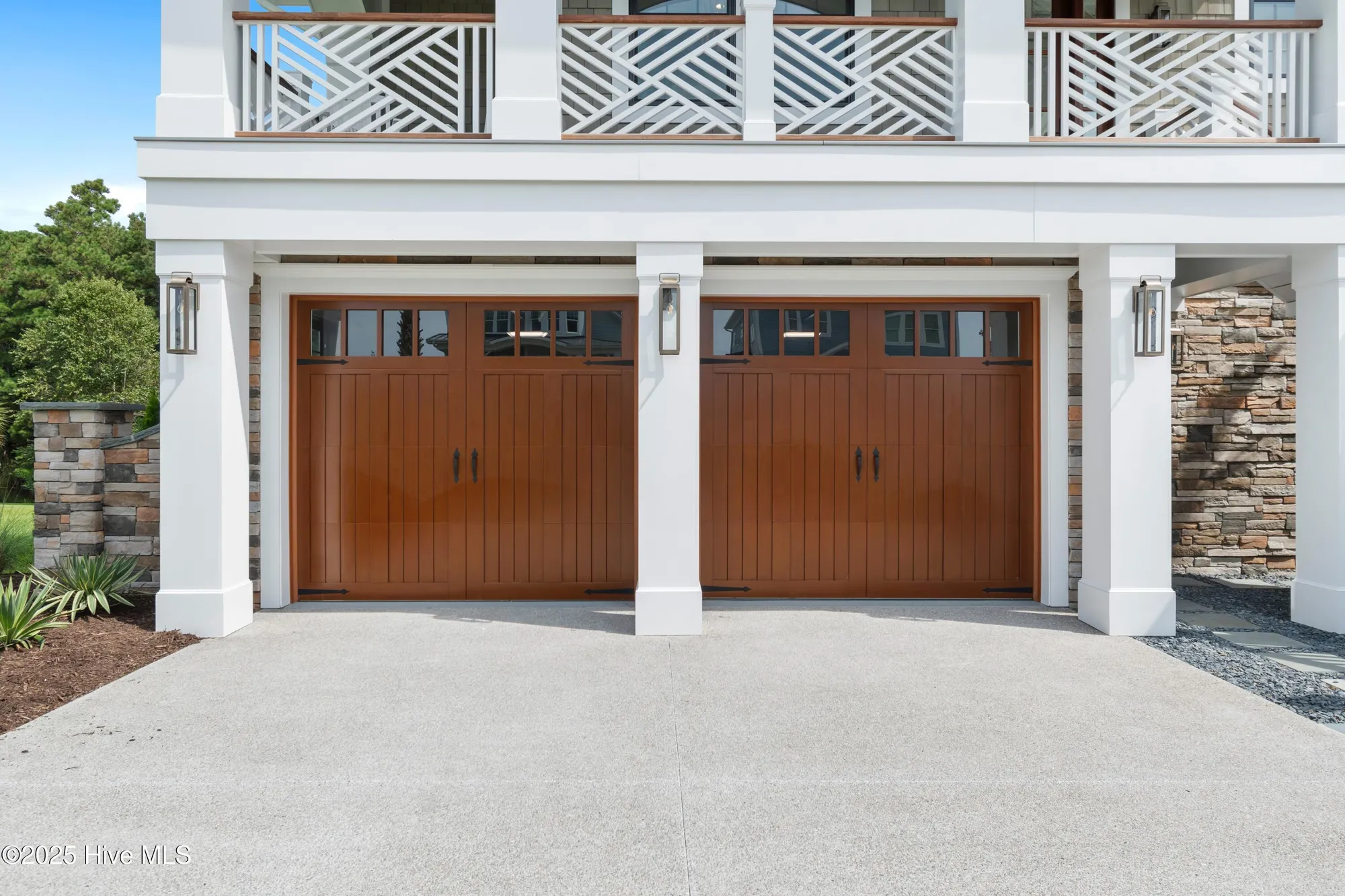 Property Slideshow image 7 of 138 | 2836 harborside way, Southport, NC, 28461