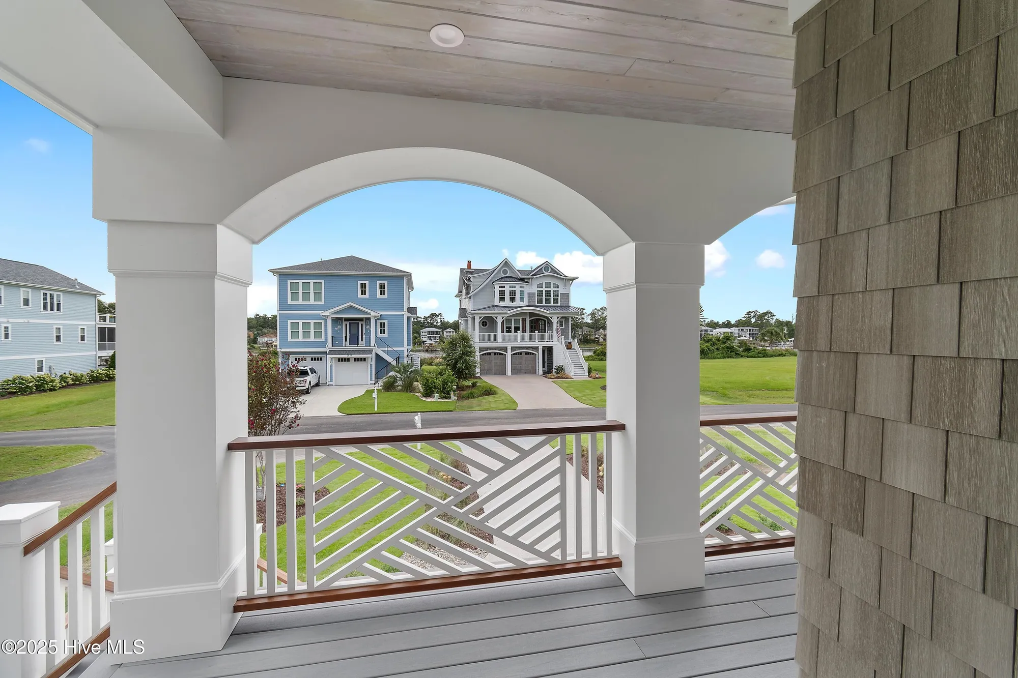 Property Slideshow image 10 of 138 | 2836 harborside way, Southport, NC, 28461
