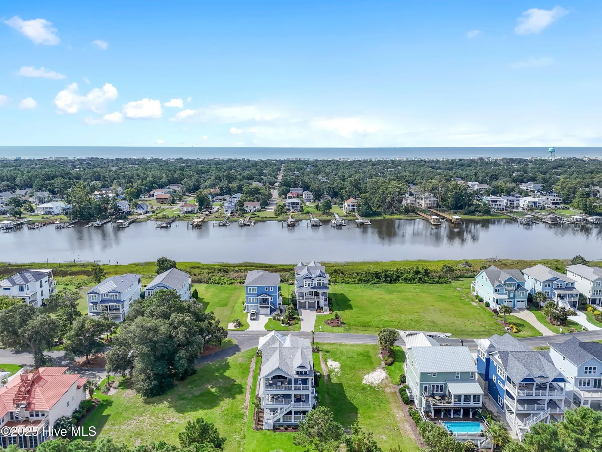 Property Slideshow image 106 of 138 | 2836 harborside way, Southport, NC, 28461