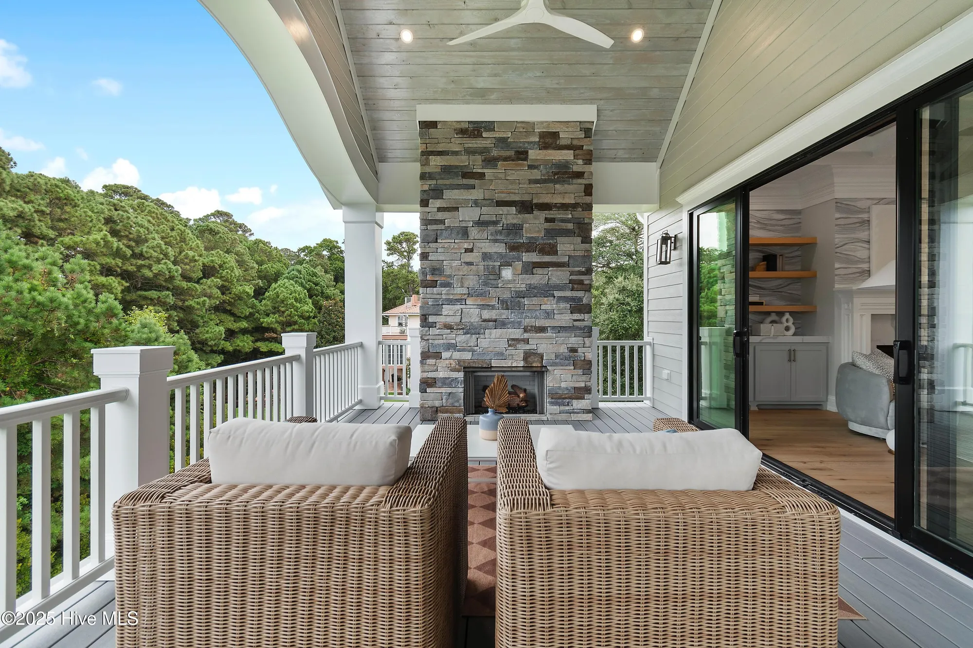Property Slideshow image 51 of 138 | 2836 harborside way, Southport, NC, 28461