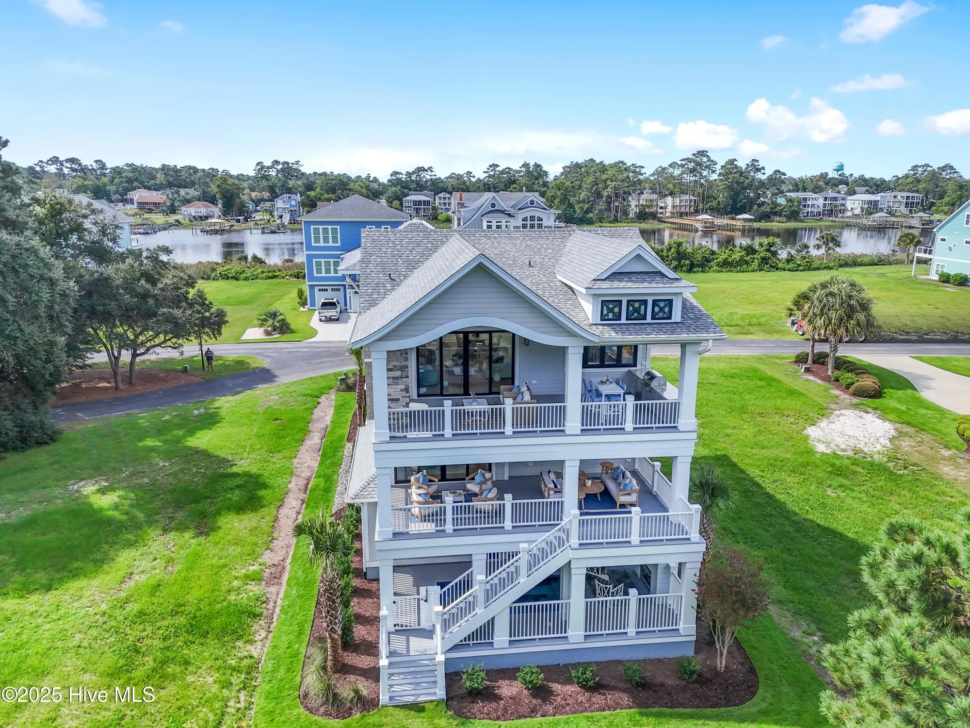 Property Slideshow image 114 of 138 | 2836 harborside way, Southport, NC, 28461