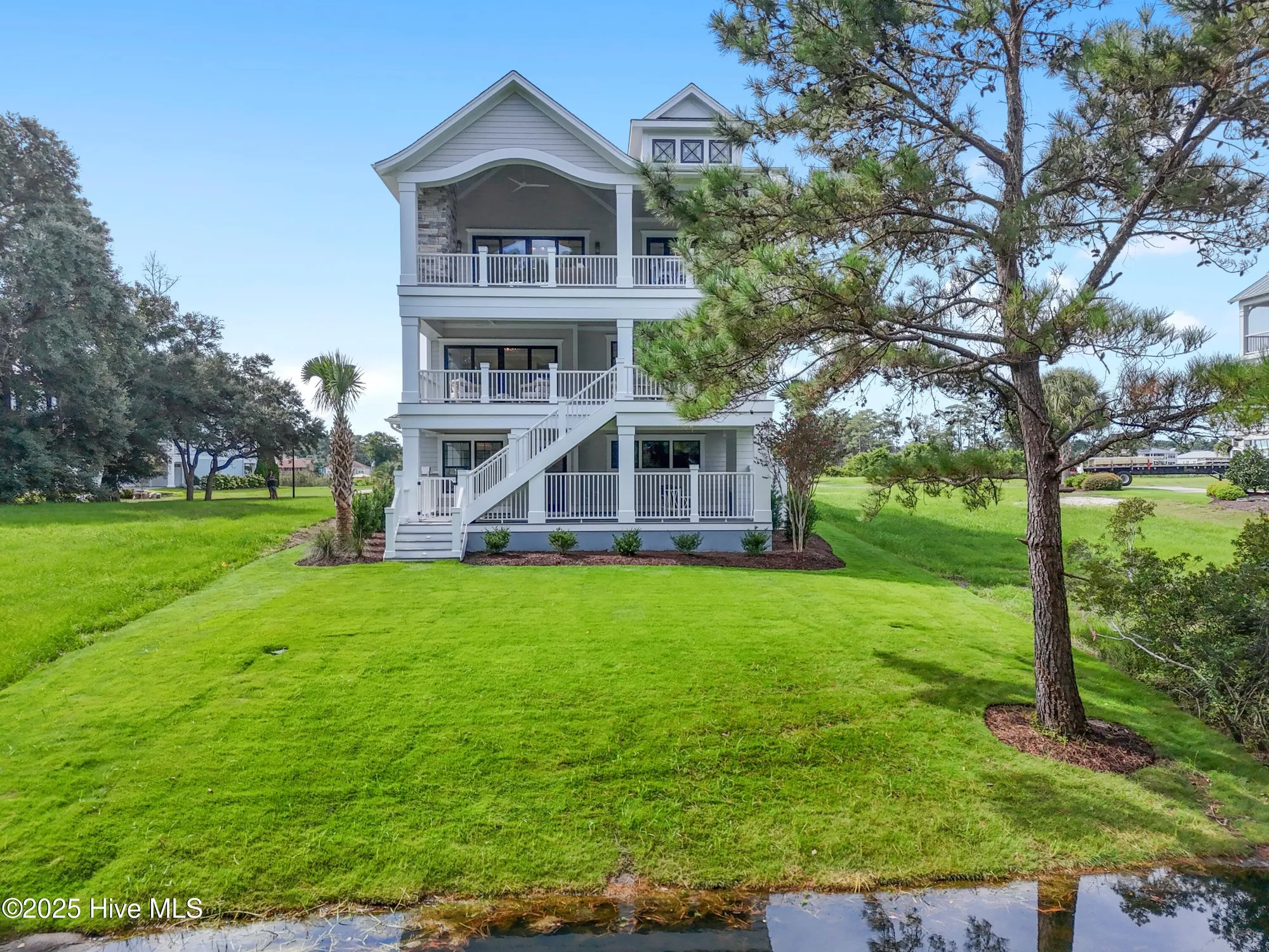 Property Slideshow image 116 of 138 | 2836 harborside way, Southport, NC, 28461