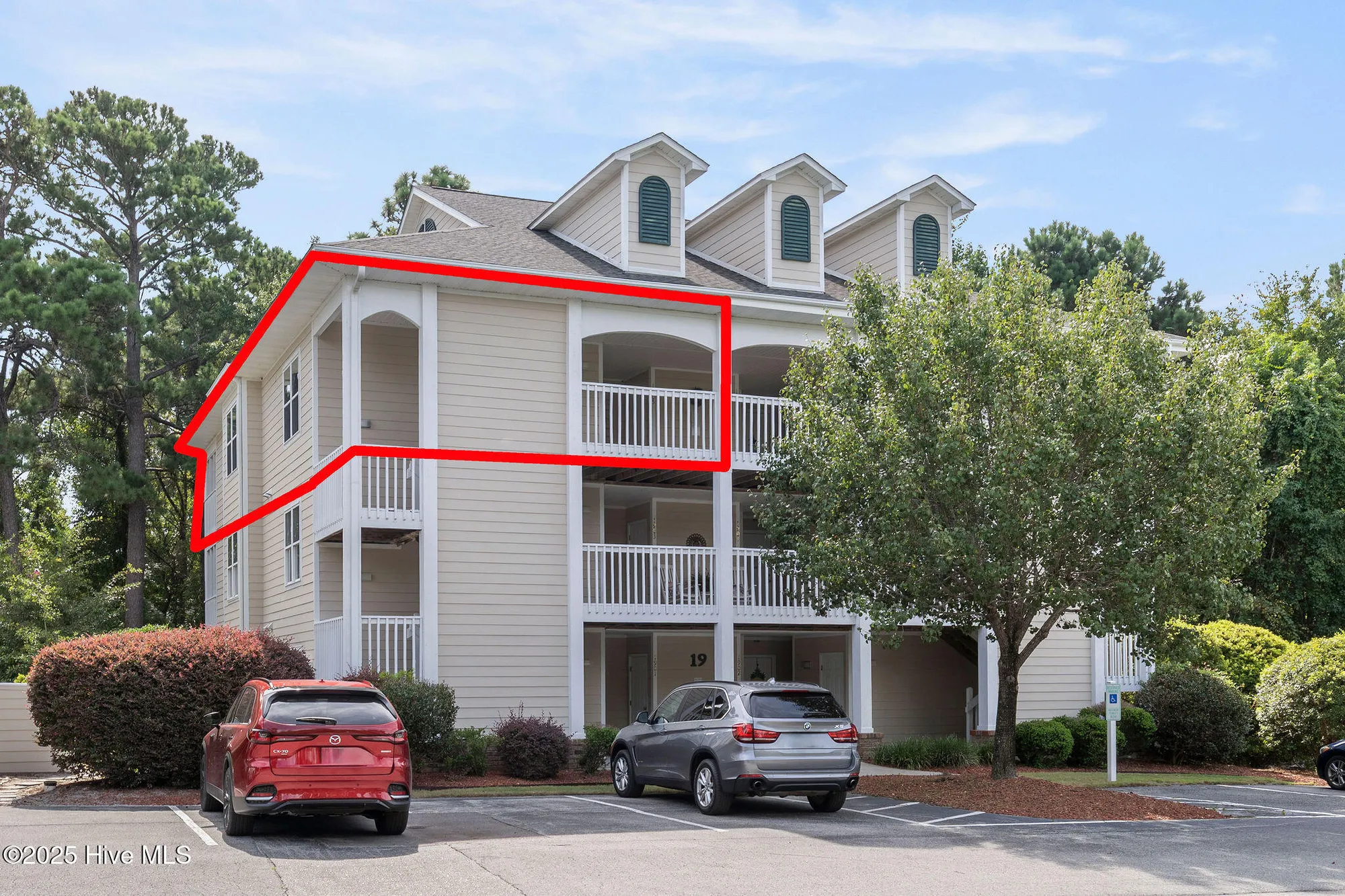 Property Slideshow image 1 of 54 | 3350 club villa dr 1905, Southport, NC, 28461