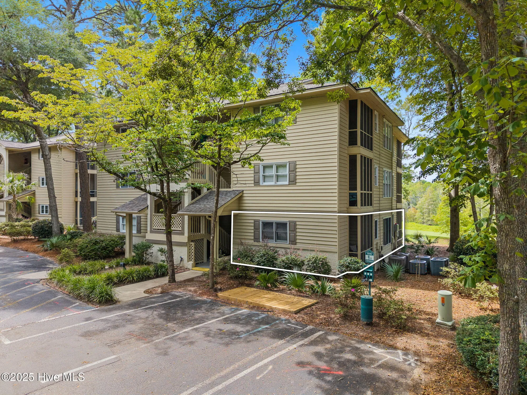 Property Slideshow image 21 of 73 | 219 clubhouse rd 2, Sunset Beach, NC, 28468