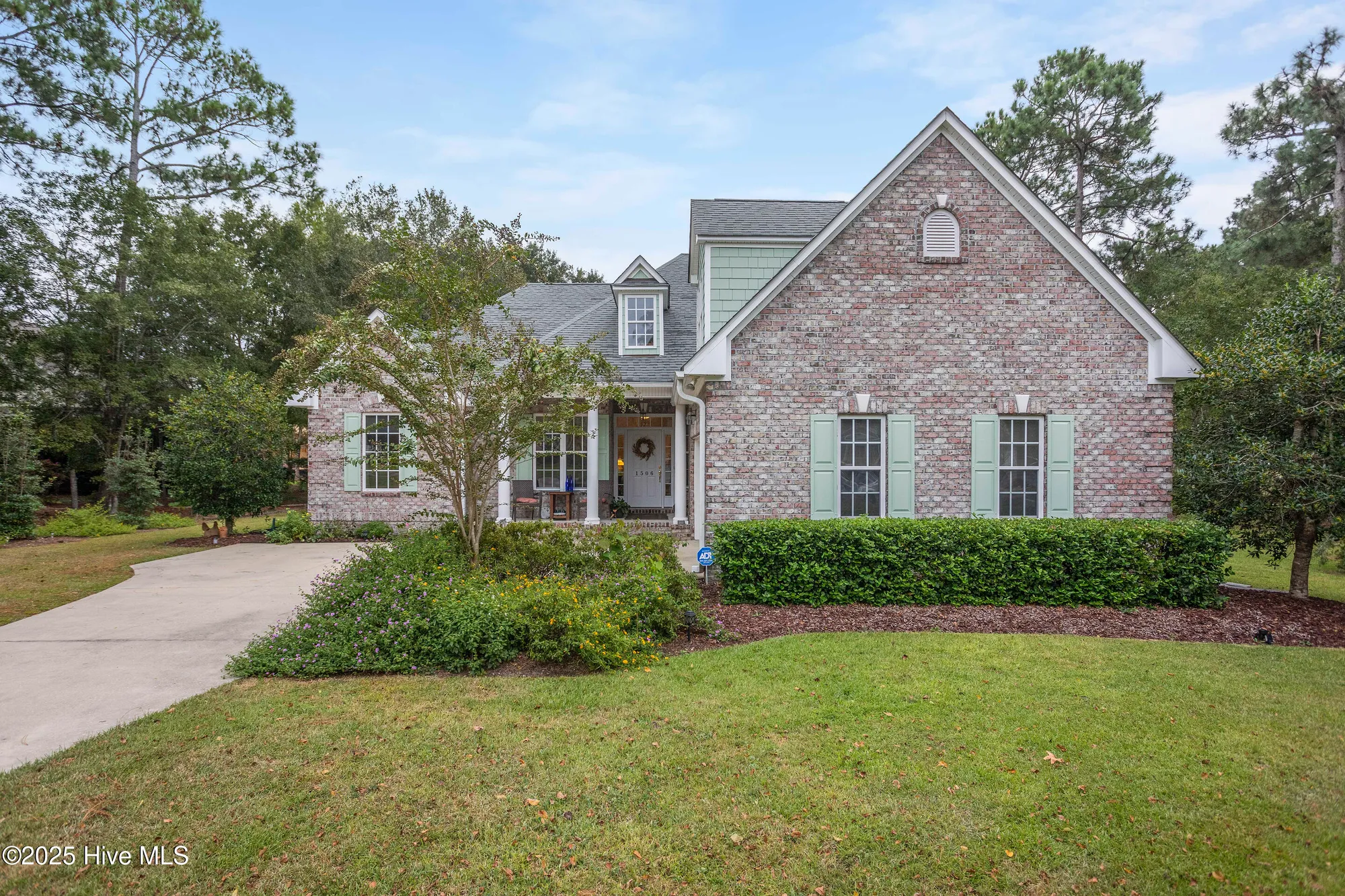 Property Slideshow image 2 of 107 | 1506 juniper bay ct, Bolivia, NC, 28422