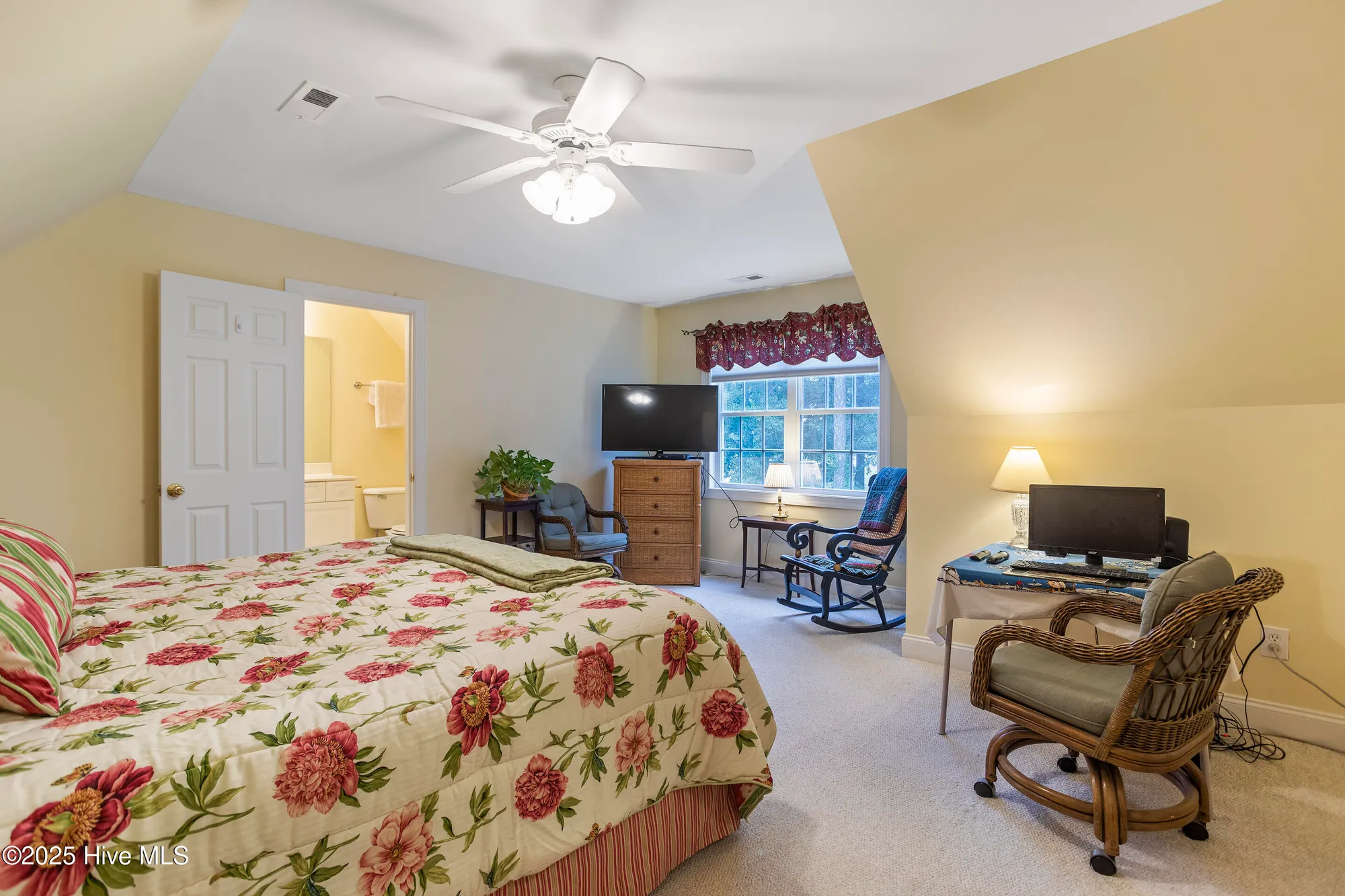 Property Slideshow image 46 of 107 | 1506 juniper bay ct, Bolivia, NC, 28422