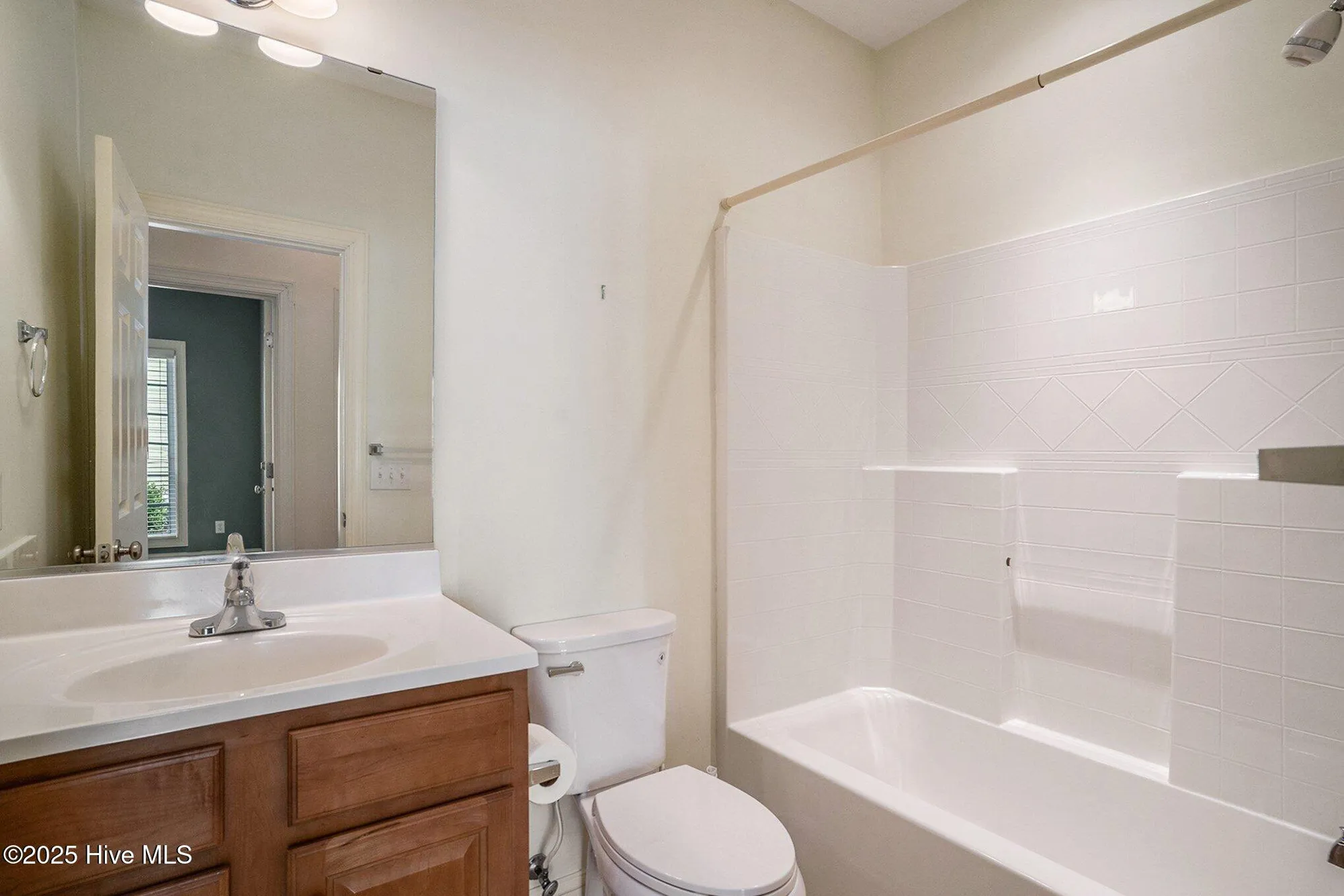 Property Slideshow image 17 of 23 | 8317 dunes rdg, Sunset Beach, NC, 28468