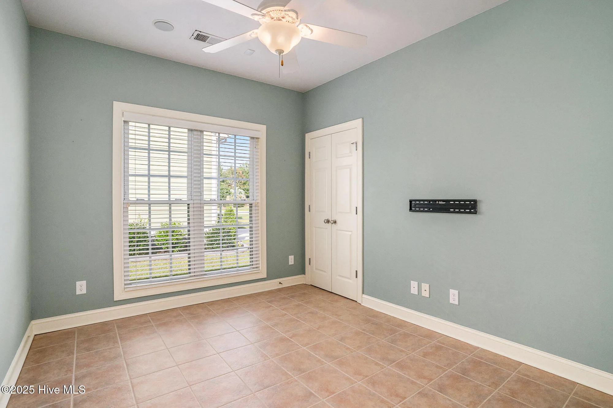 Property Slideshow image 13 of 23 | 8317 dunes rdg, Sunset Beach, NC, 28468