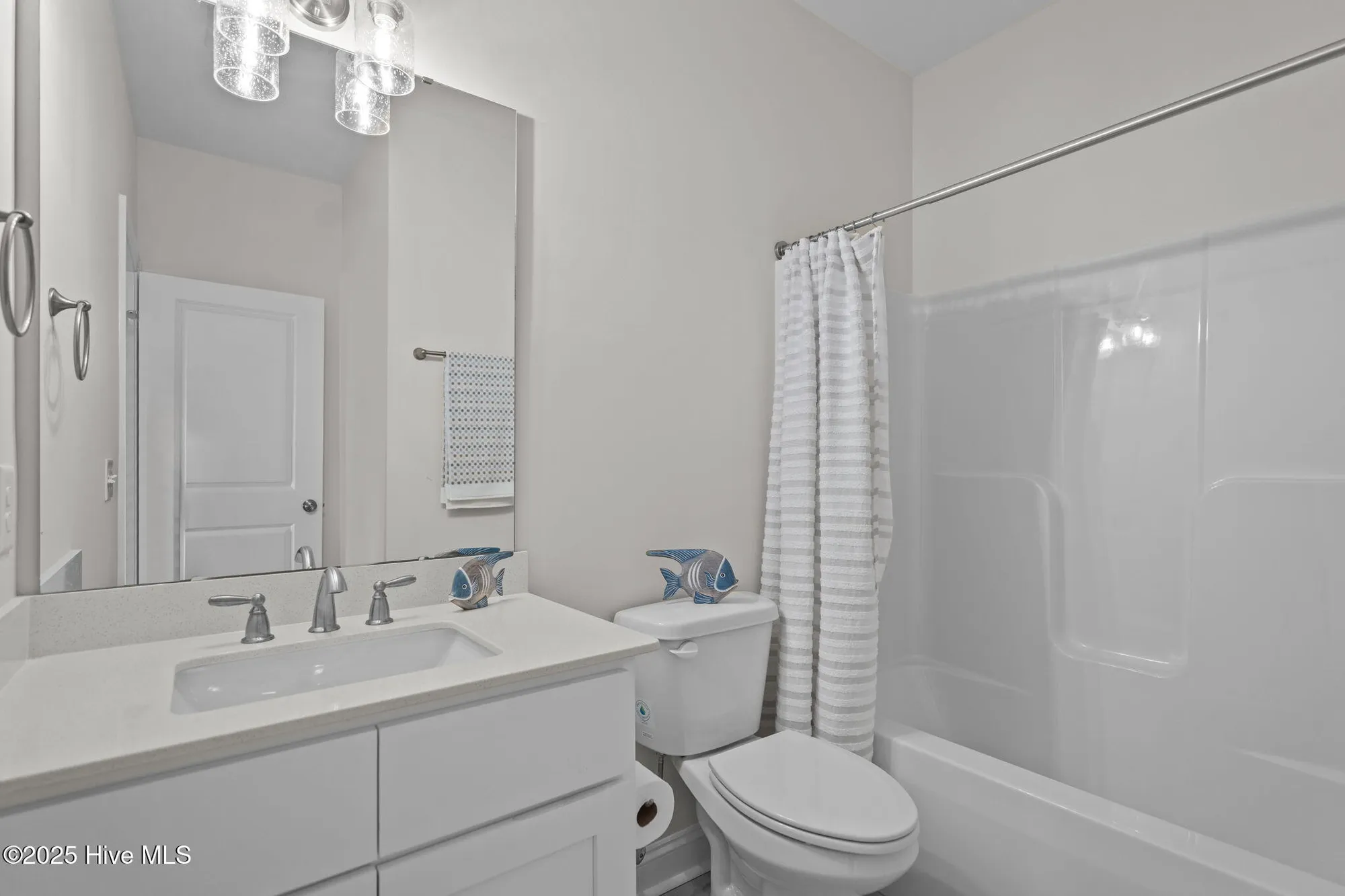 Property Slideshow image 16 of 26 | 900 fresnel run, Wilmington, NC, 28412