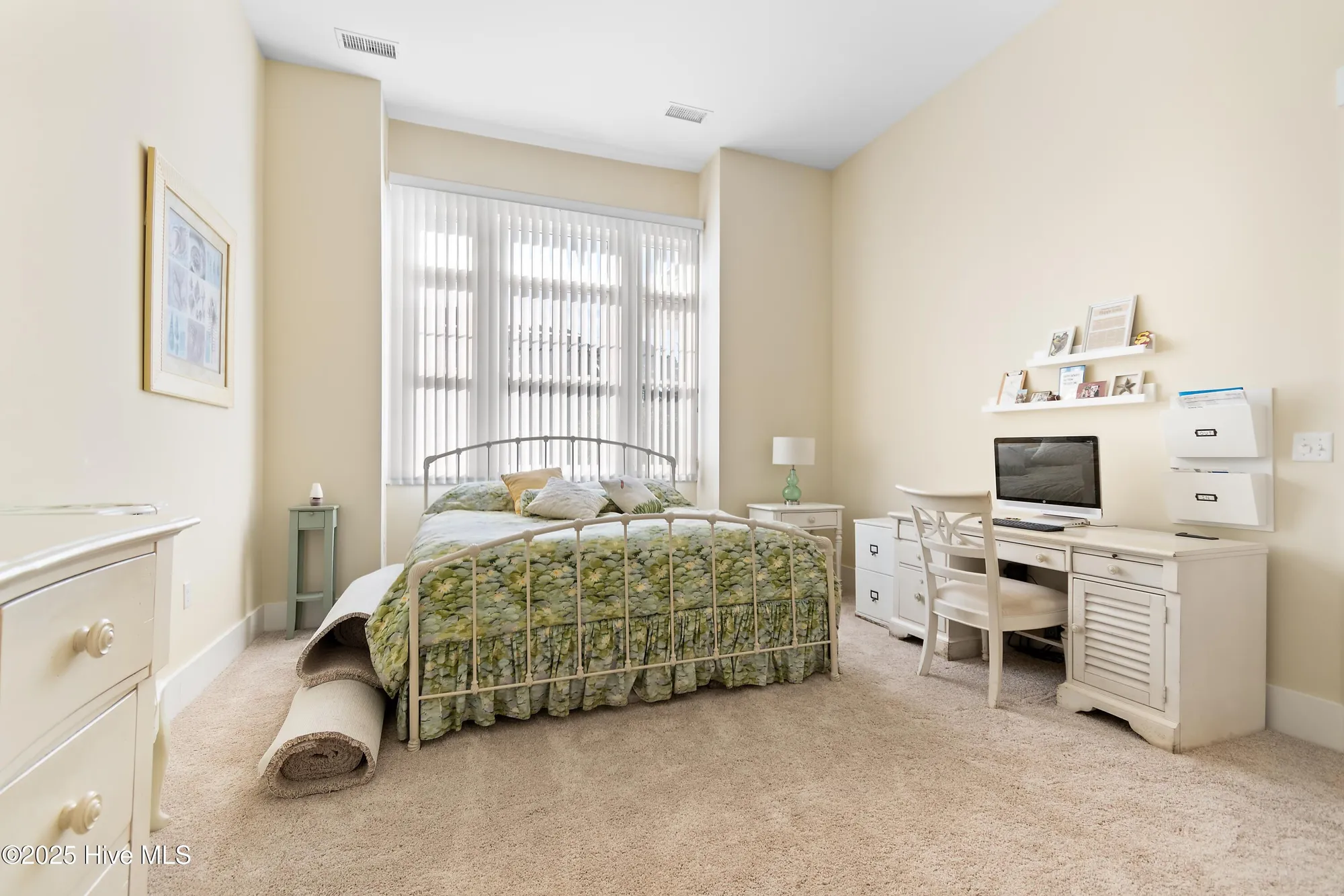 Property Slideshow image 9 of 40 | 2537 st james dr apt 1008, Southport, NC, 28461