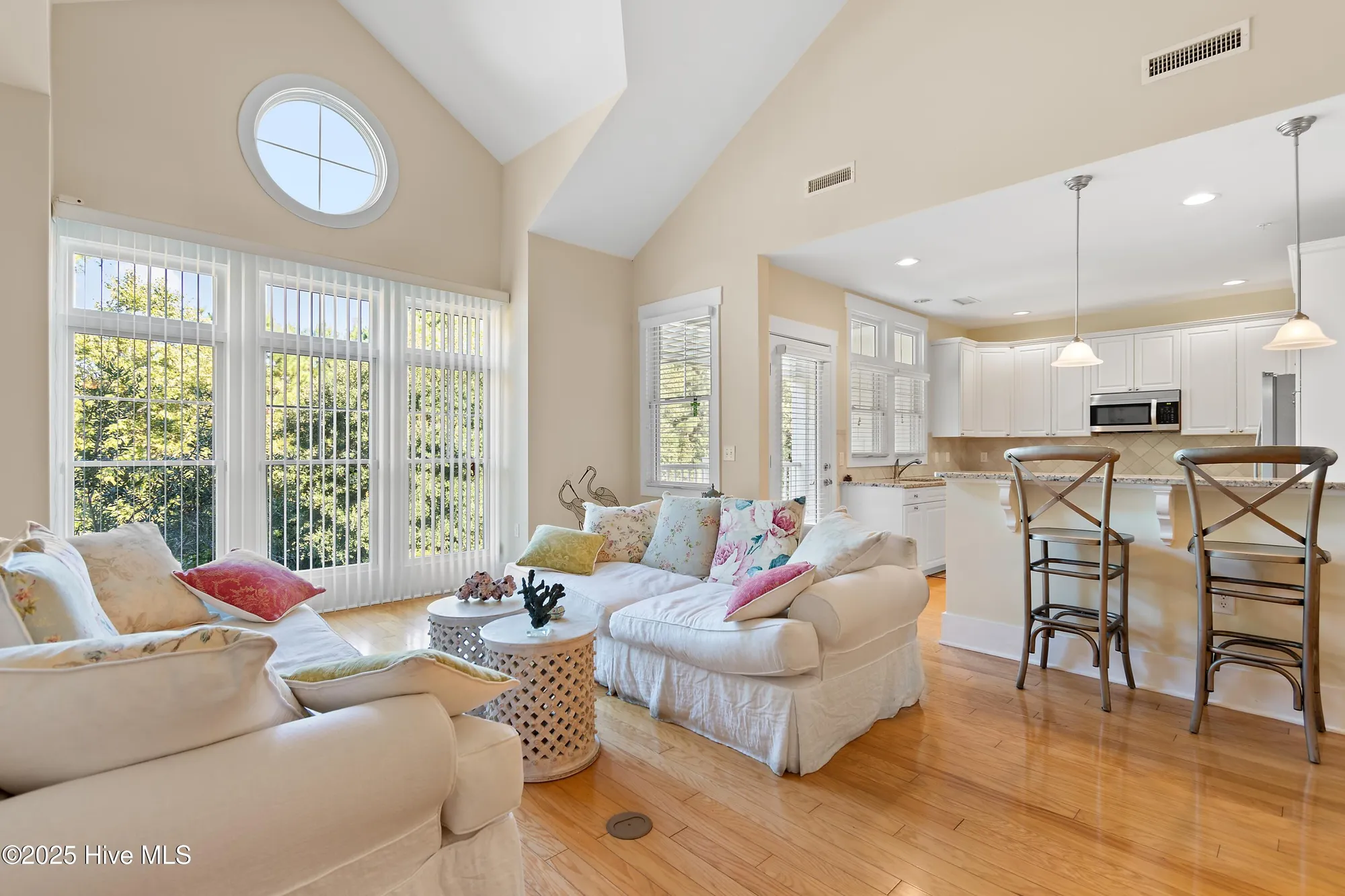 Property Slideshow image 6 of 40 | 2537 st james dr apt 1008, Southport, NC, 28461