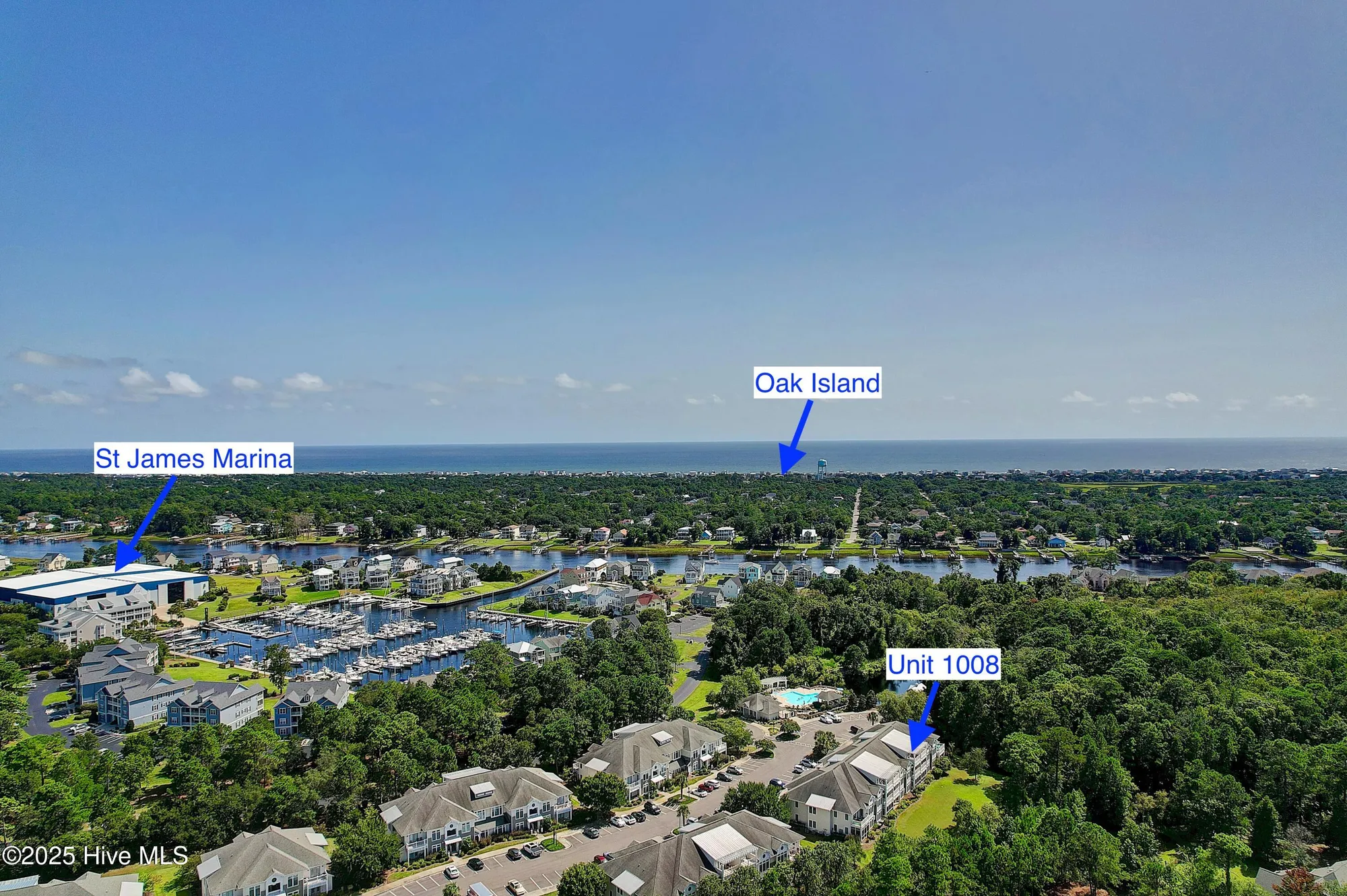 Property Slideshow image 32 of 40 | 2537 st james dr apt 1008, Southport, NC, 28461