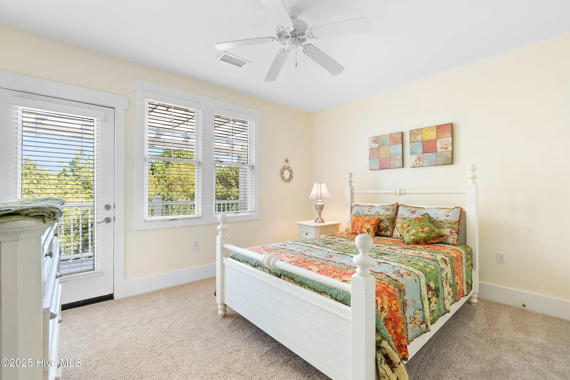 Property Slideshow image 24 of 40 | 2537 st james dr apt 1008, Southport, NC, 28461