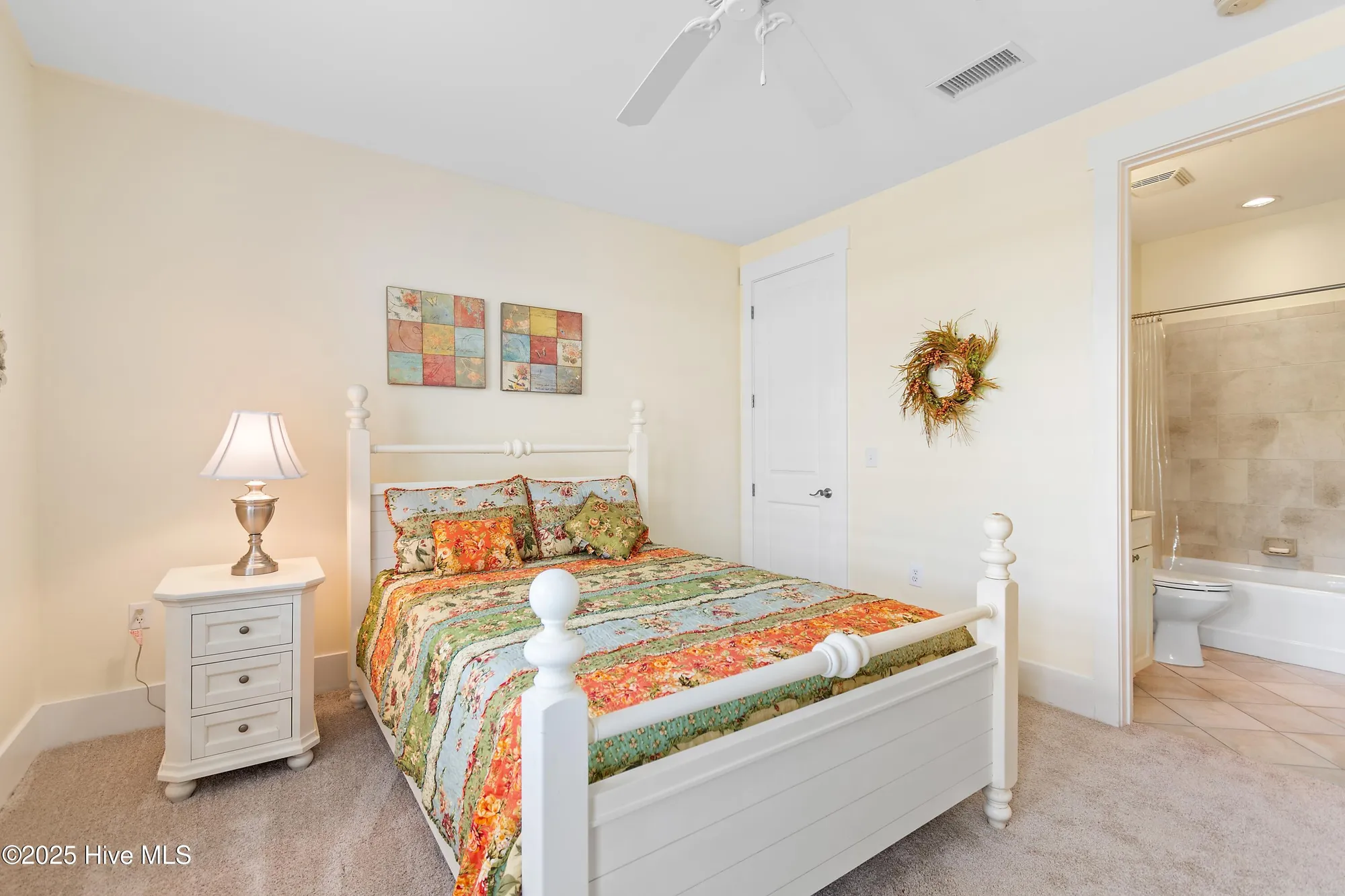 Property Slideshow image 25 of 40 | 2537 st james dr apt 1008, Southport, NC, 28461