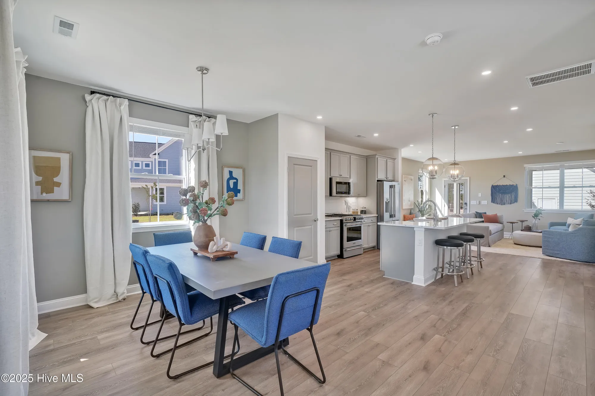 Property Slideshow image 9 of 30 | 5309 moonshell loop, Wilmington, NC, 28412