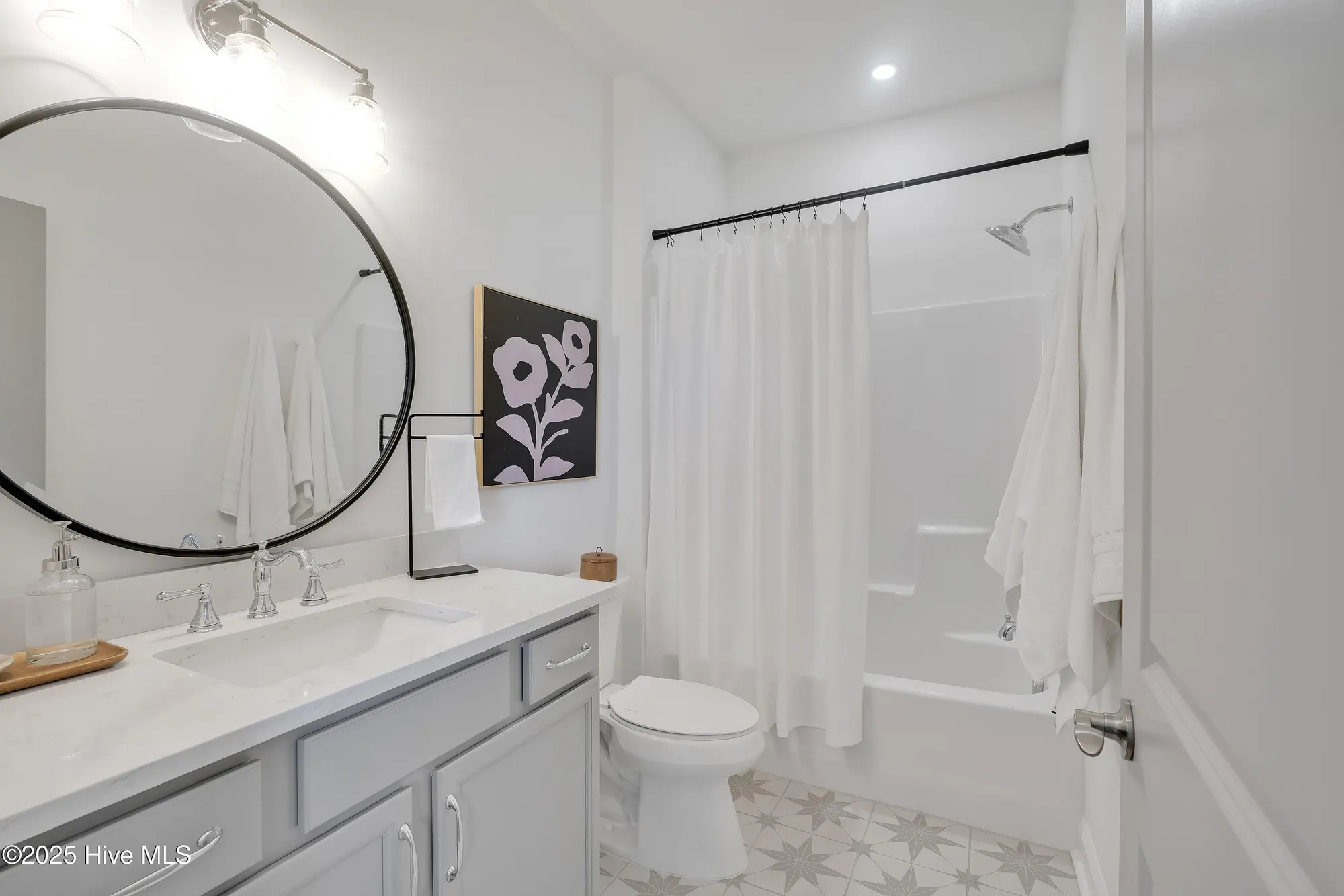 Property Slideshow image 20 of 30 | 5309 moonshell loop, Wilmington, NC, 28412