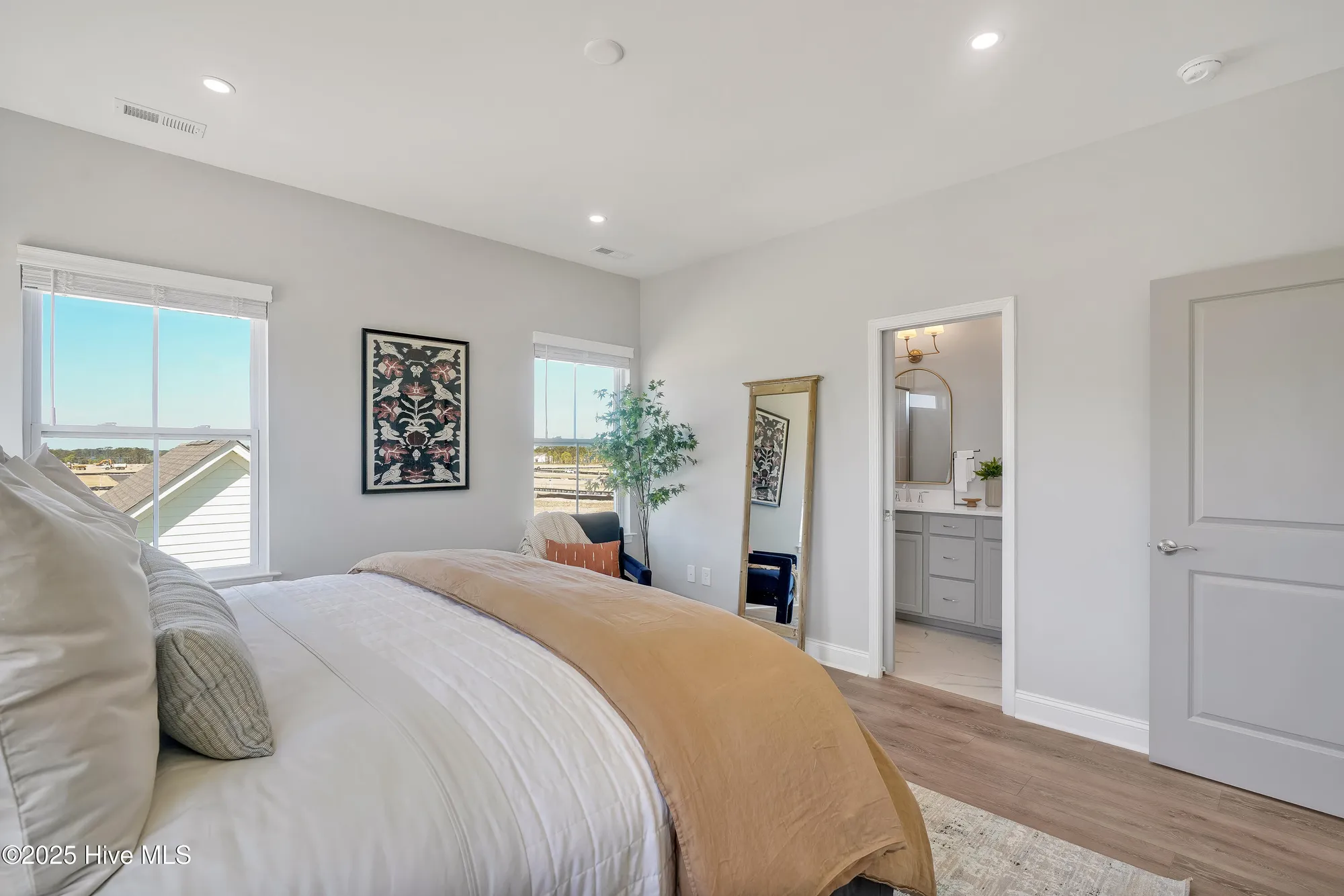 Property Slideshow image 15 of 30 | 5309 moonshell loop, Wilmington, NC, 28412