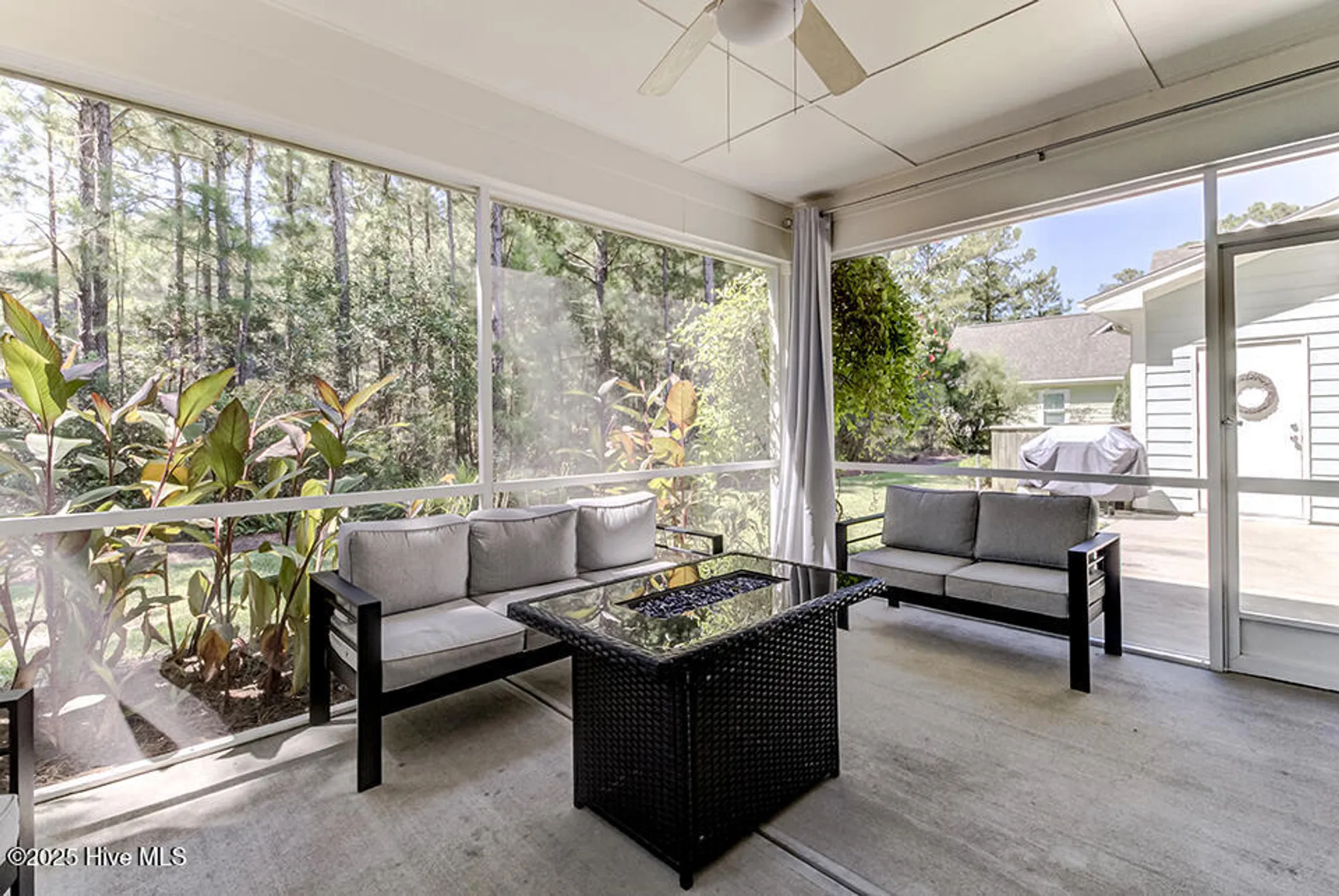 Property Slideshow image 12 of 50 | 2307 willbrook ct, Leland, NC, 28451