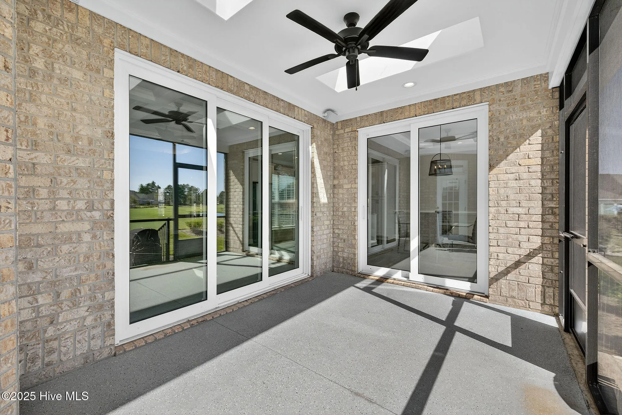 Property Slideshow image 14 of 86 | 8412 caladenia way, Leland, NC, 28451