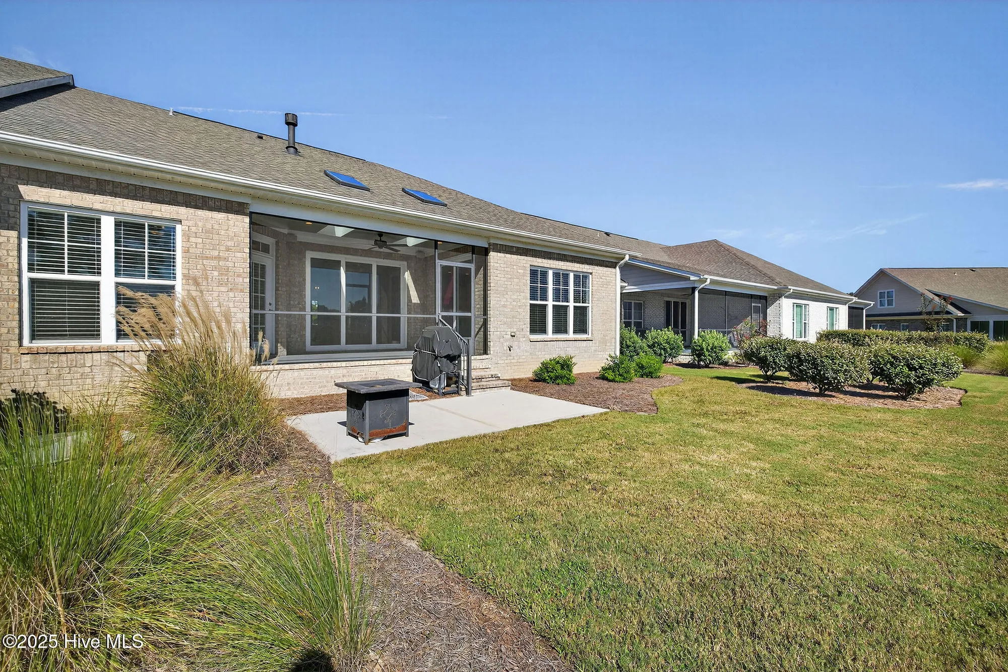 Property Slideshow image 16 of 86 | 8412 caladenia way, Leland, NC, 28451