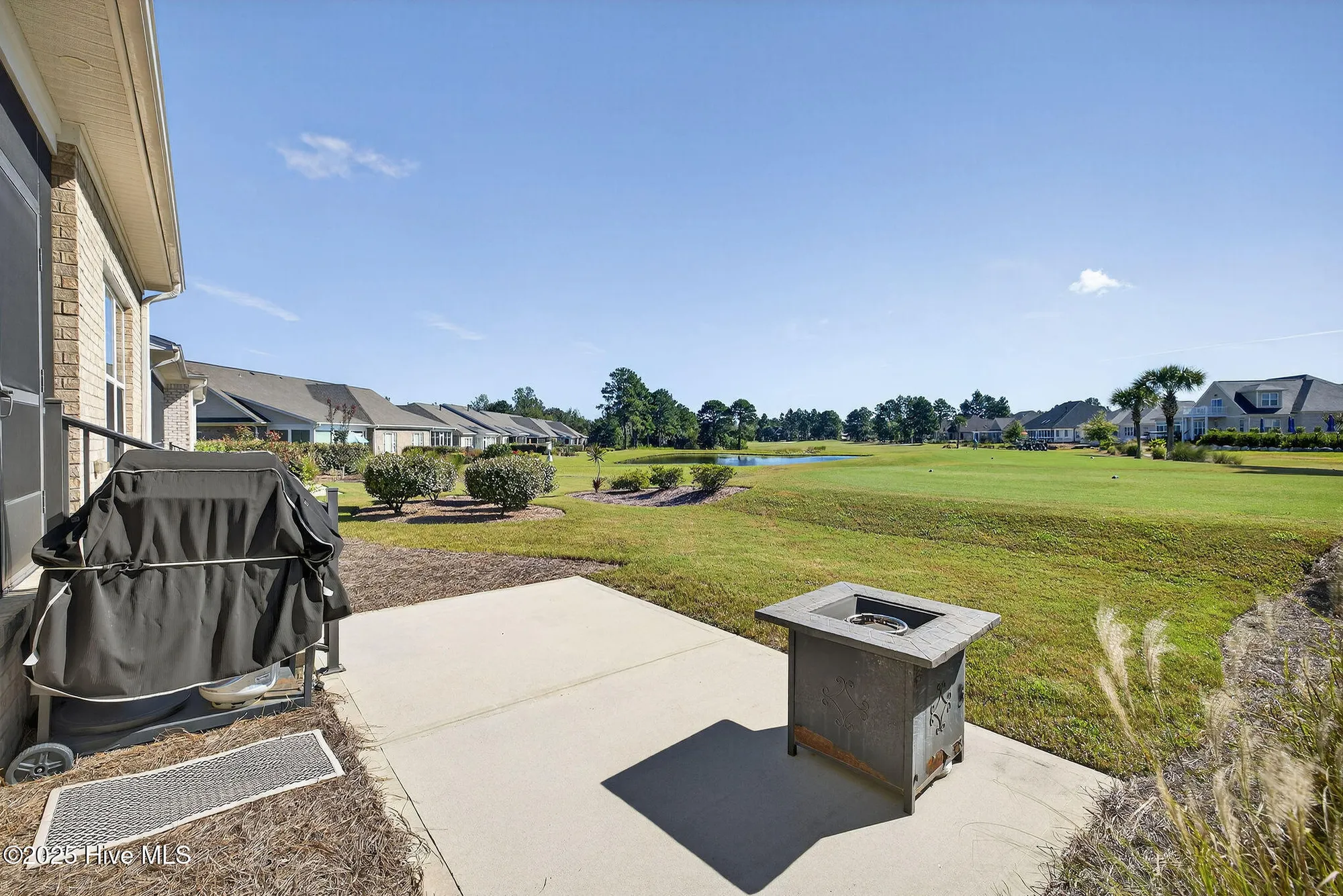 Property Slideshow image 17 of 86 | 8412 caladenia way, Leland, NC, 28451