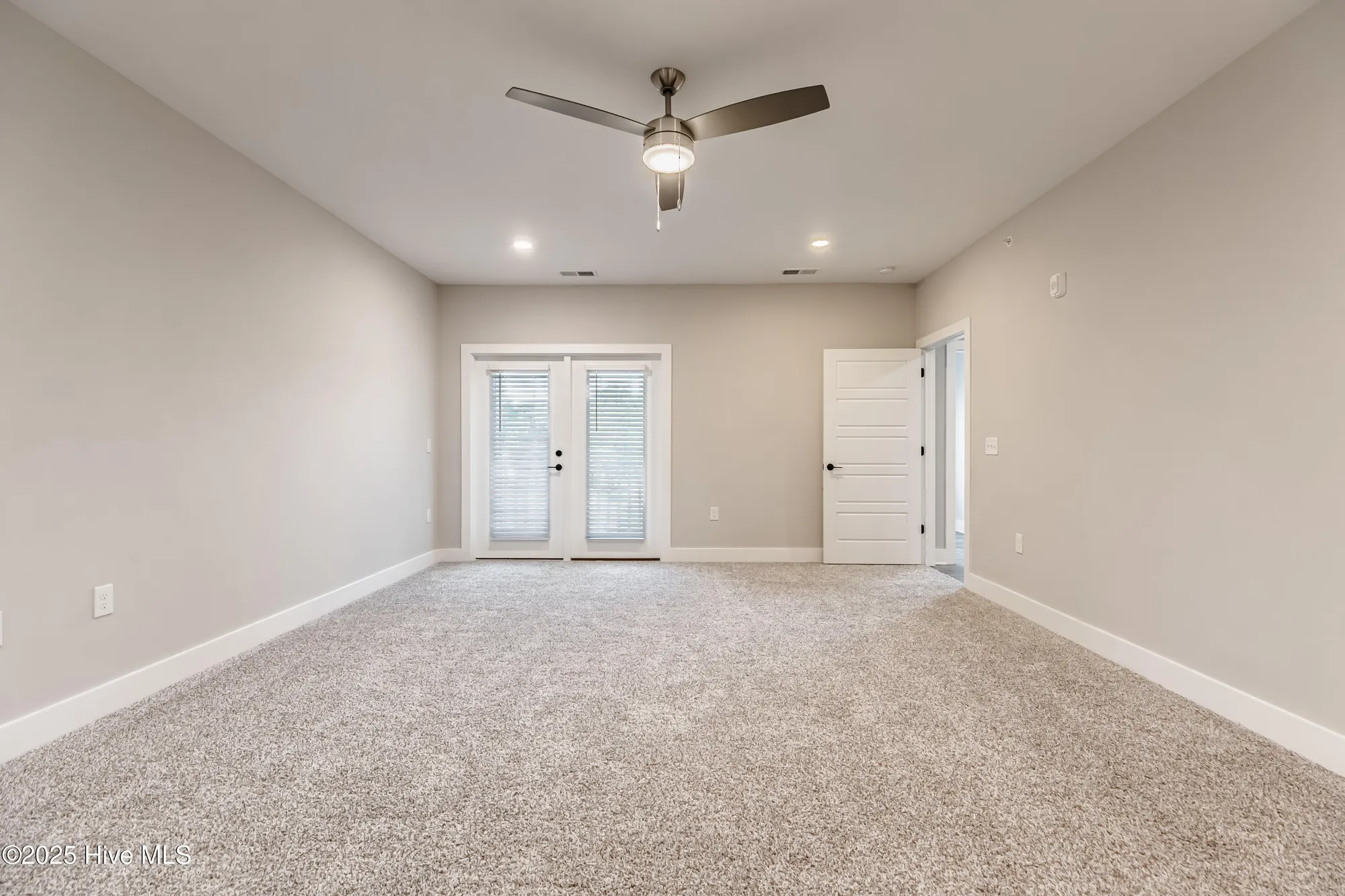 Property Slideshow image 21 of 39 | 395 s crow creek dr nw unit 1821, Calabash, NC, 28467