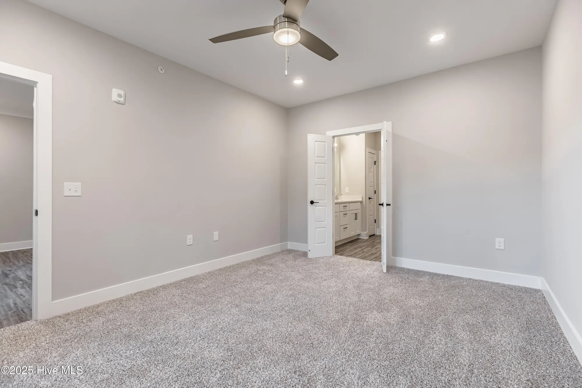Property Slideshow image 16 of 36 | 395 s crow creek dr nw unit 1817, Calabash, NC, 28467