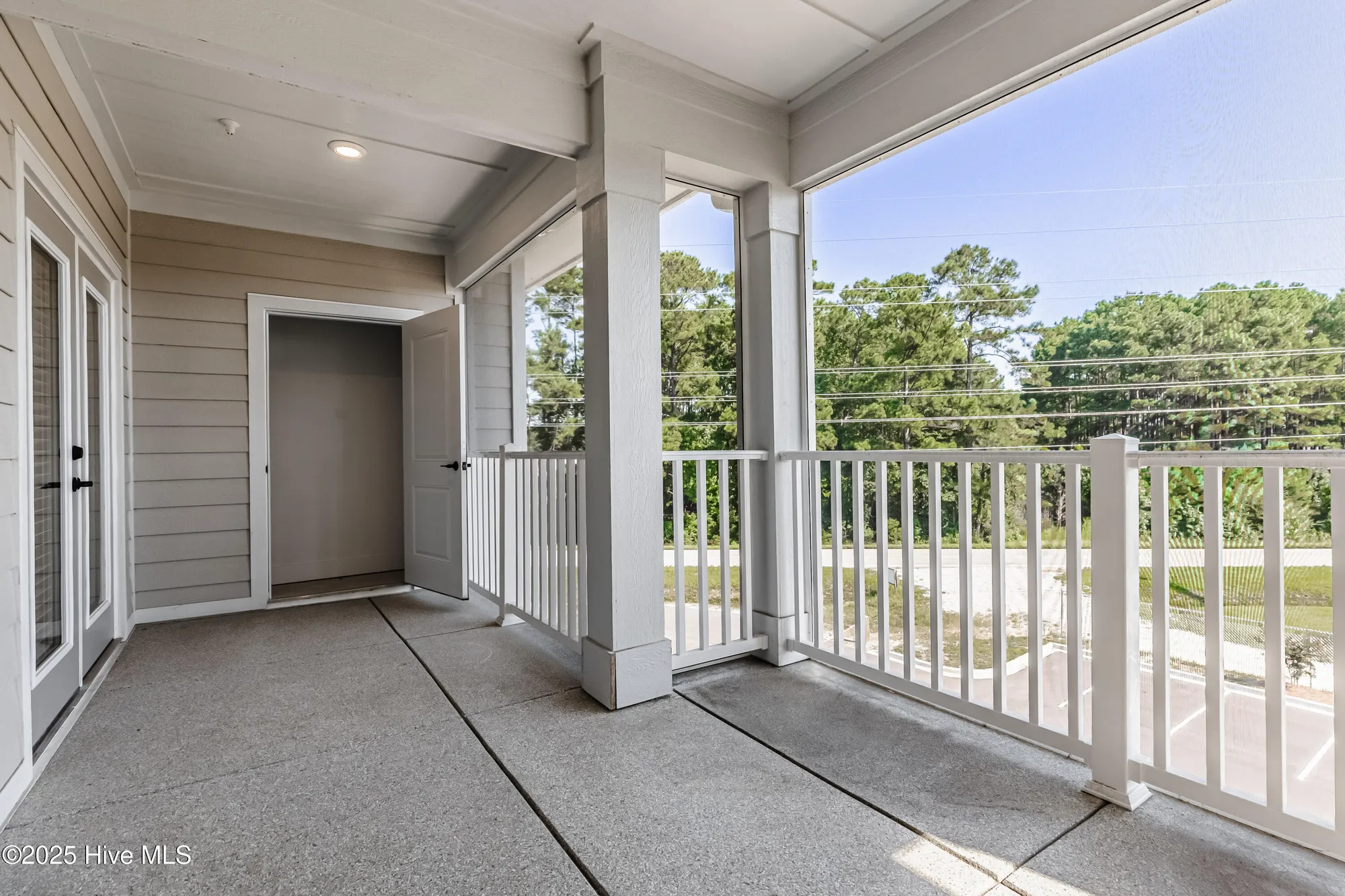 Property Slideshow image 29 of 36 | 395 s crow creek dr nw unit 1817, Calabash, NC, 28467