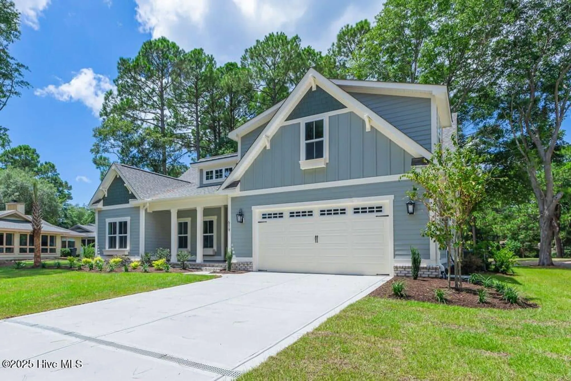 Property Slideshow image 4 of 66 | 619 wisteria dr, Sunset Beach, NC, 28468