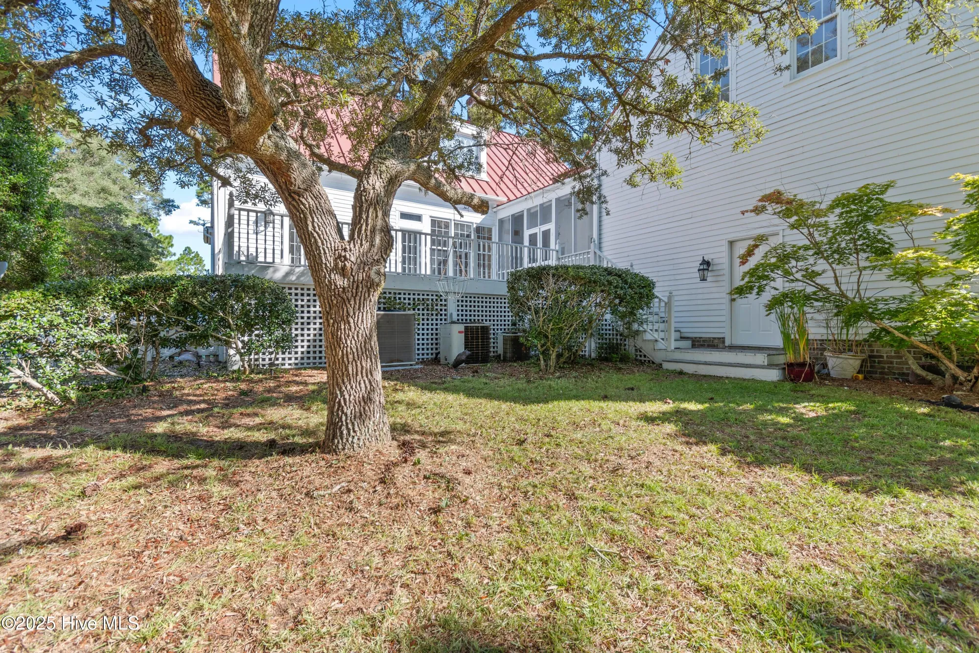 Property Slideshow image 10 of 86 | 3565 st james dr, Southport, NC, 28461