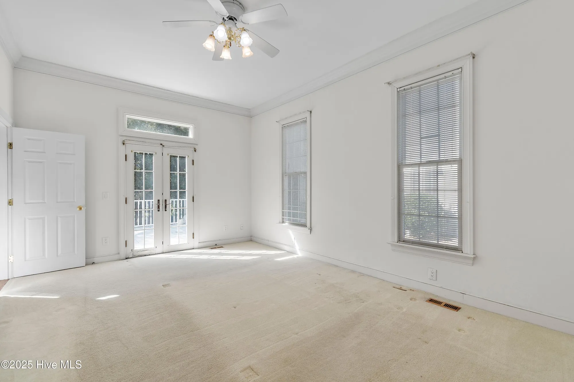 Property Slideshow image 39 of 86 | 3565 st james dr, Southport, NC, 28461