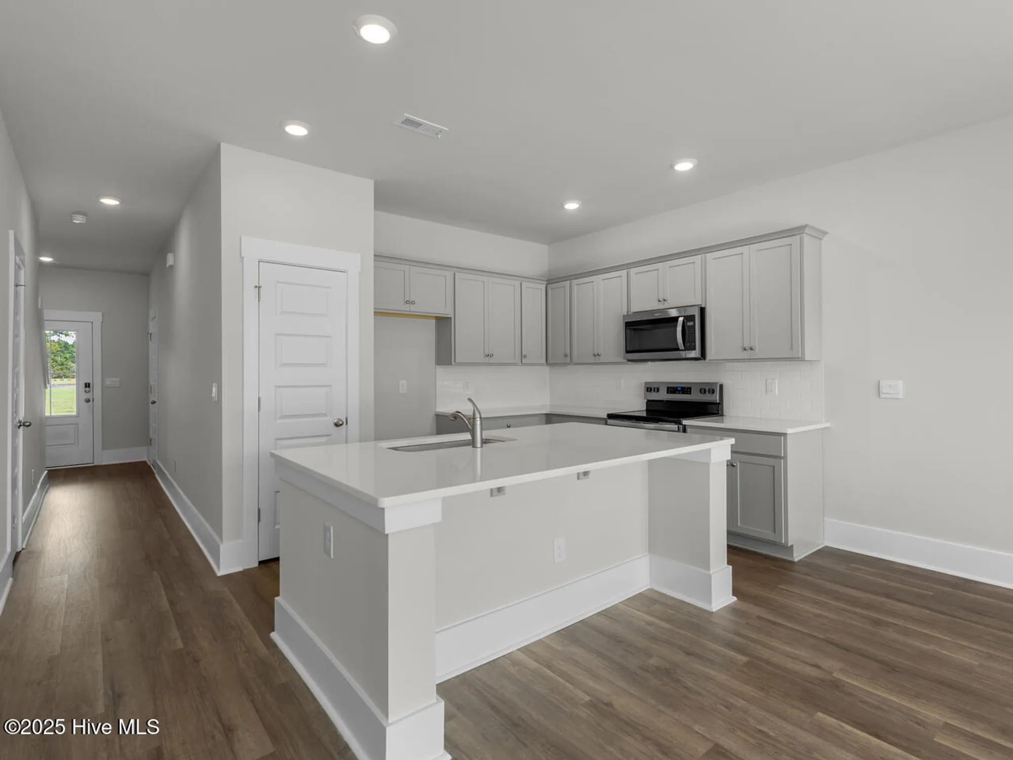 Property Slideshow image 7 of 47 | 4230 allsbrook ln 1007, Leland, NC, 28451