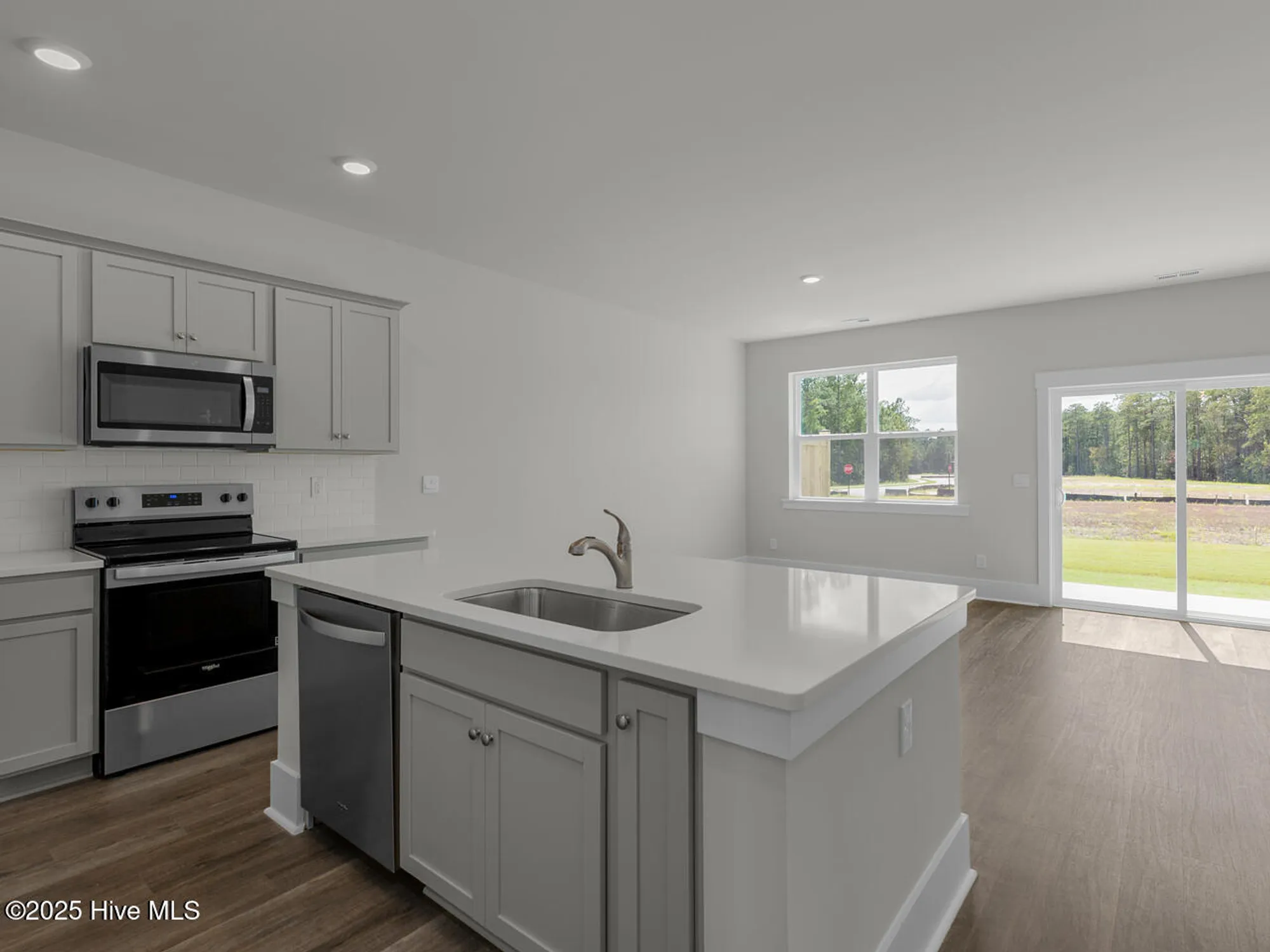 Property Slideshow image 8 of 47 | 4230 allsbrook ln 1007, Leland, NC, 28451