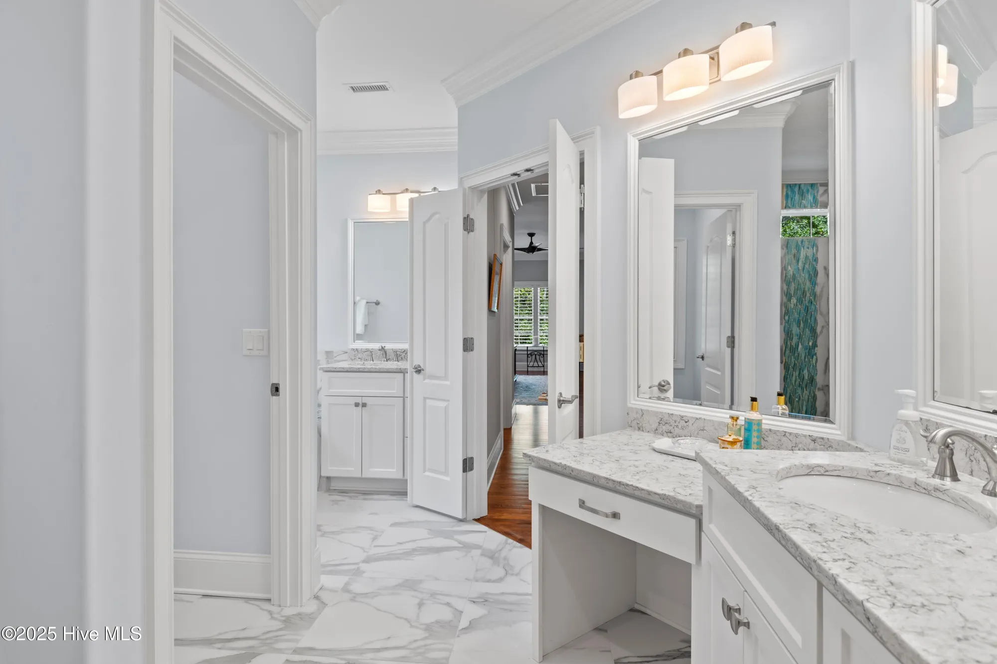 Property Slideshow image 18 of 63 | 2555 parkridge dr, Southport, NC, 28461