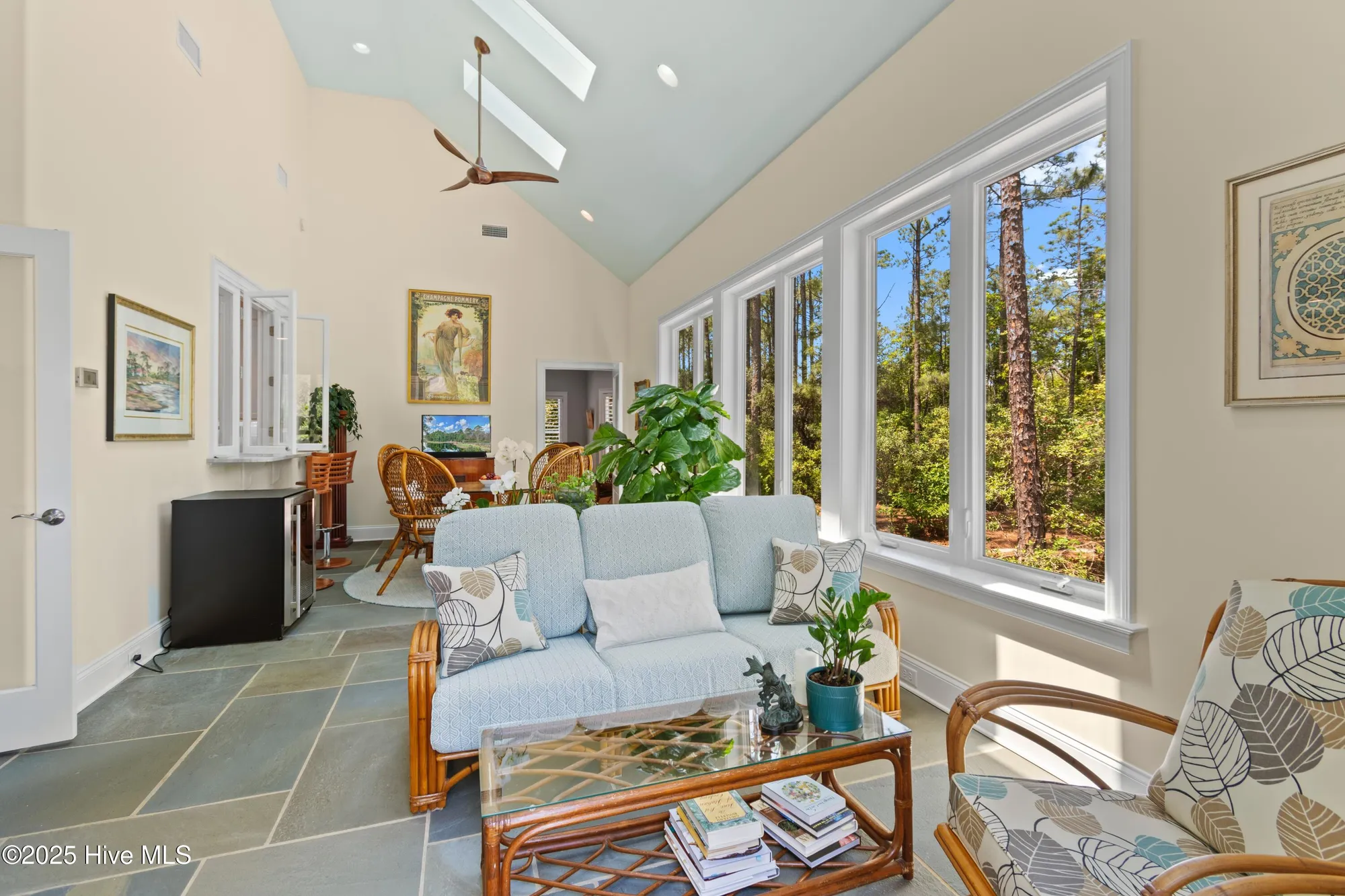 Property Slideshow image 37 of 63 | 2555 parkridge dr, Southport, NC, 28461