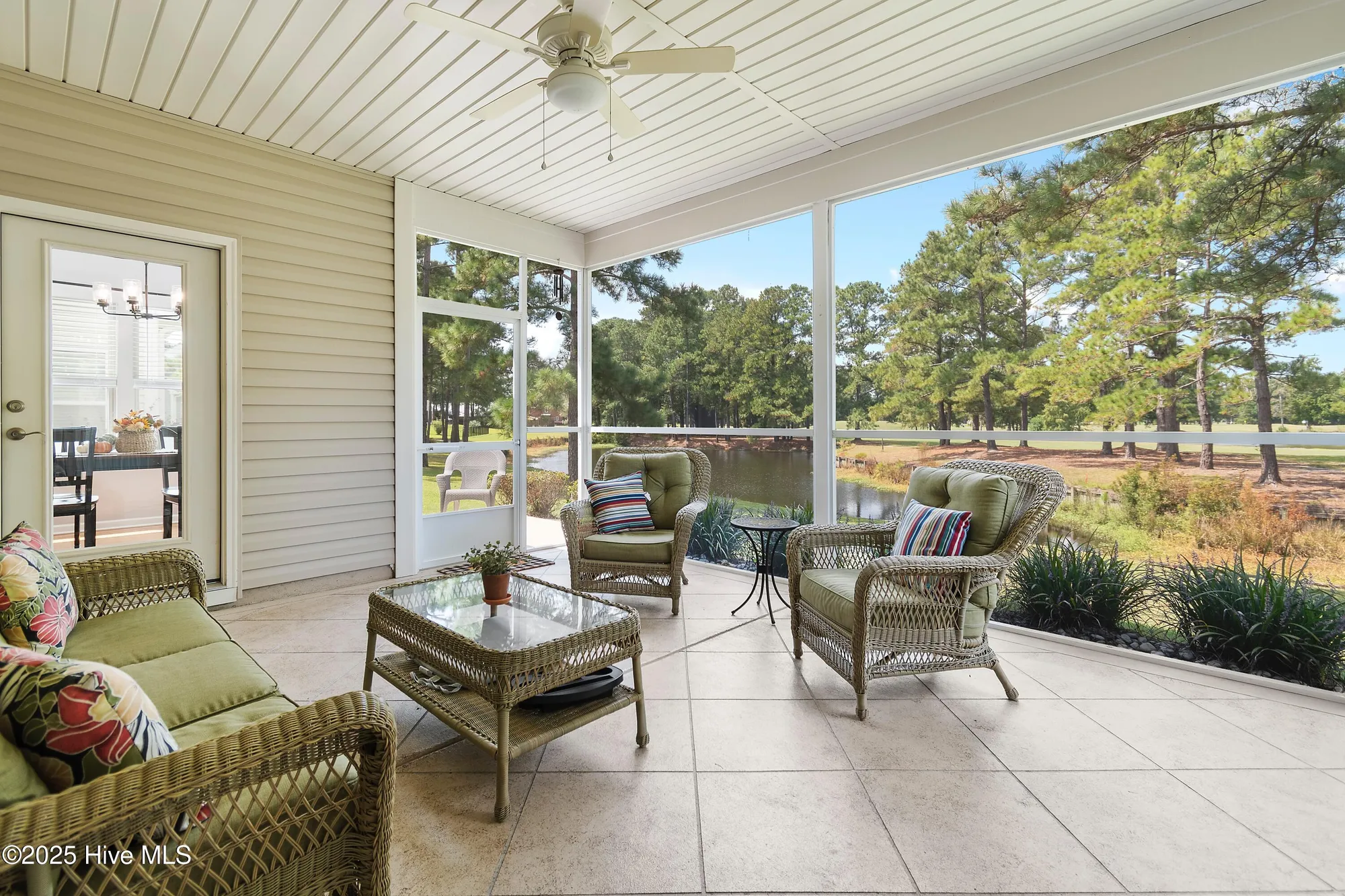 Property Slideshow image 23 of 52 | 1014 meadowlands trl nw, Calabash, NC, 28467
