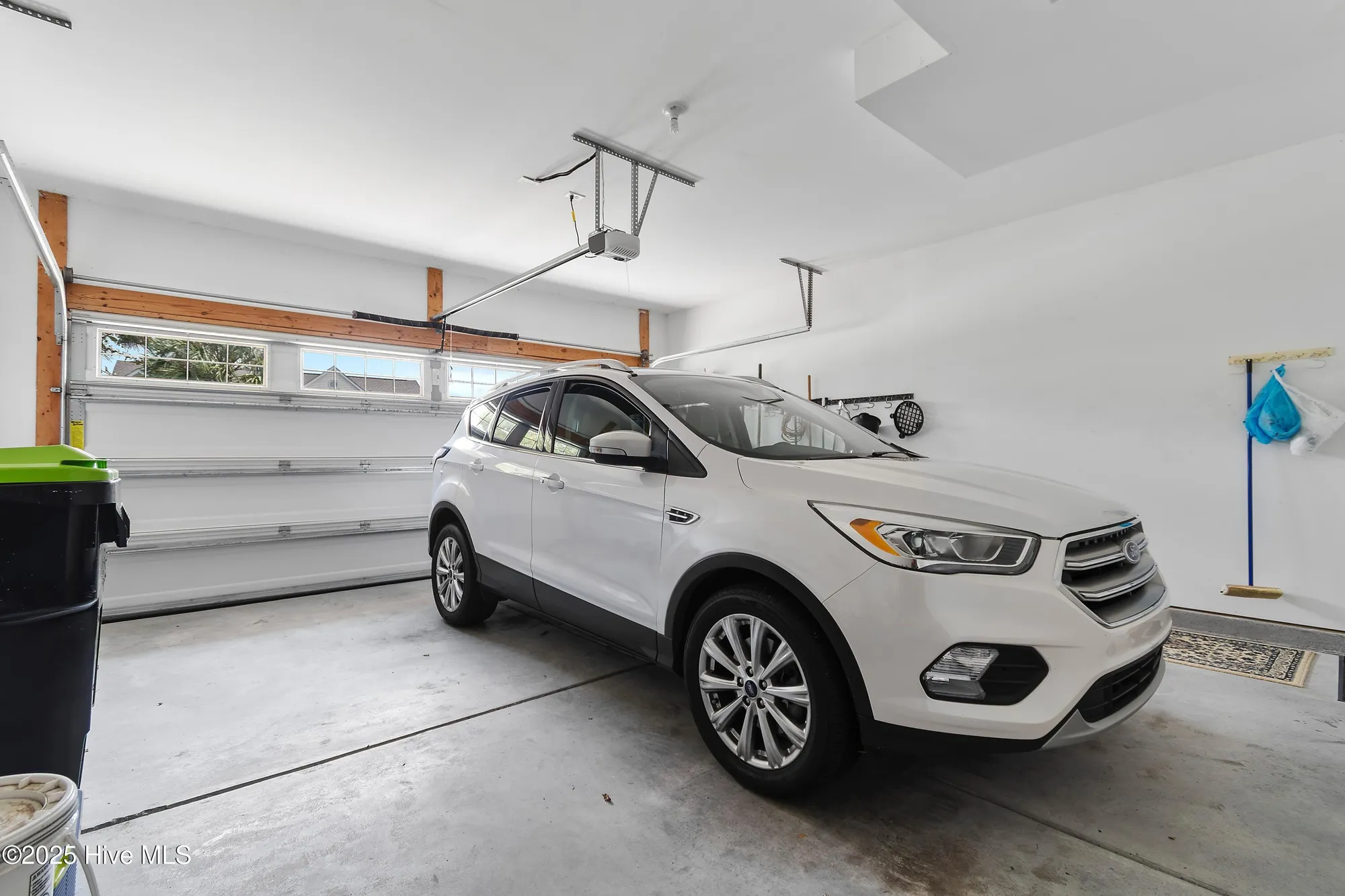 Property Slideshow image 34 of 52 | 1014 meadowlands trl nw, Calabash, NC, 28467