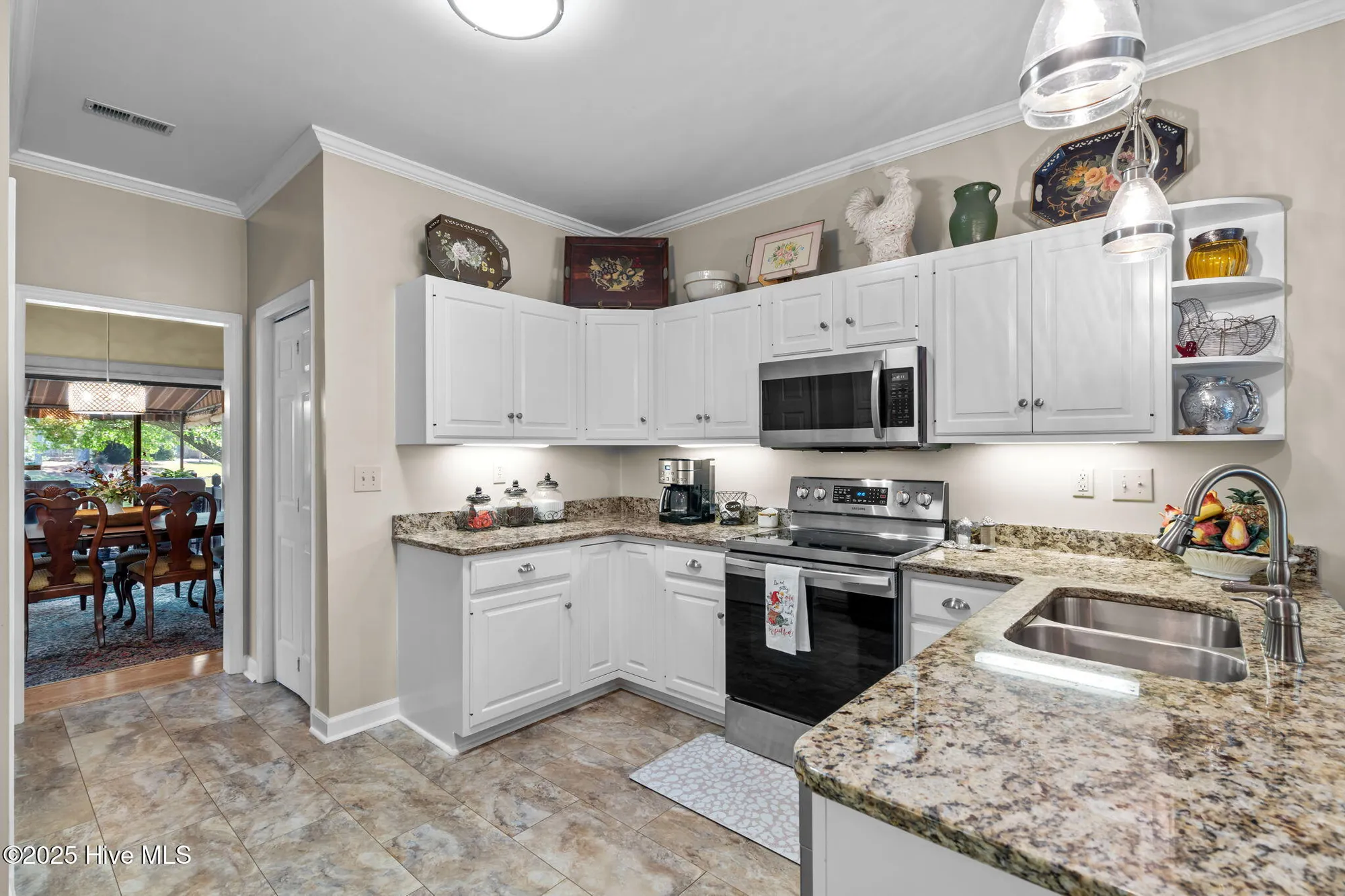 Property Slideshow image 20 of 45 | 705 burlwood dr, Southern Pines, NC, 28387