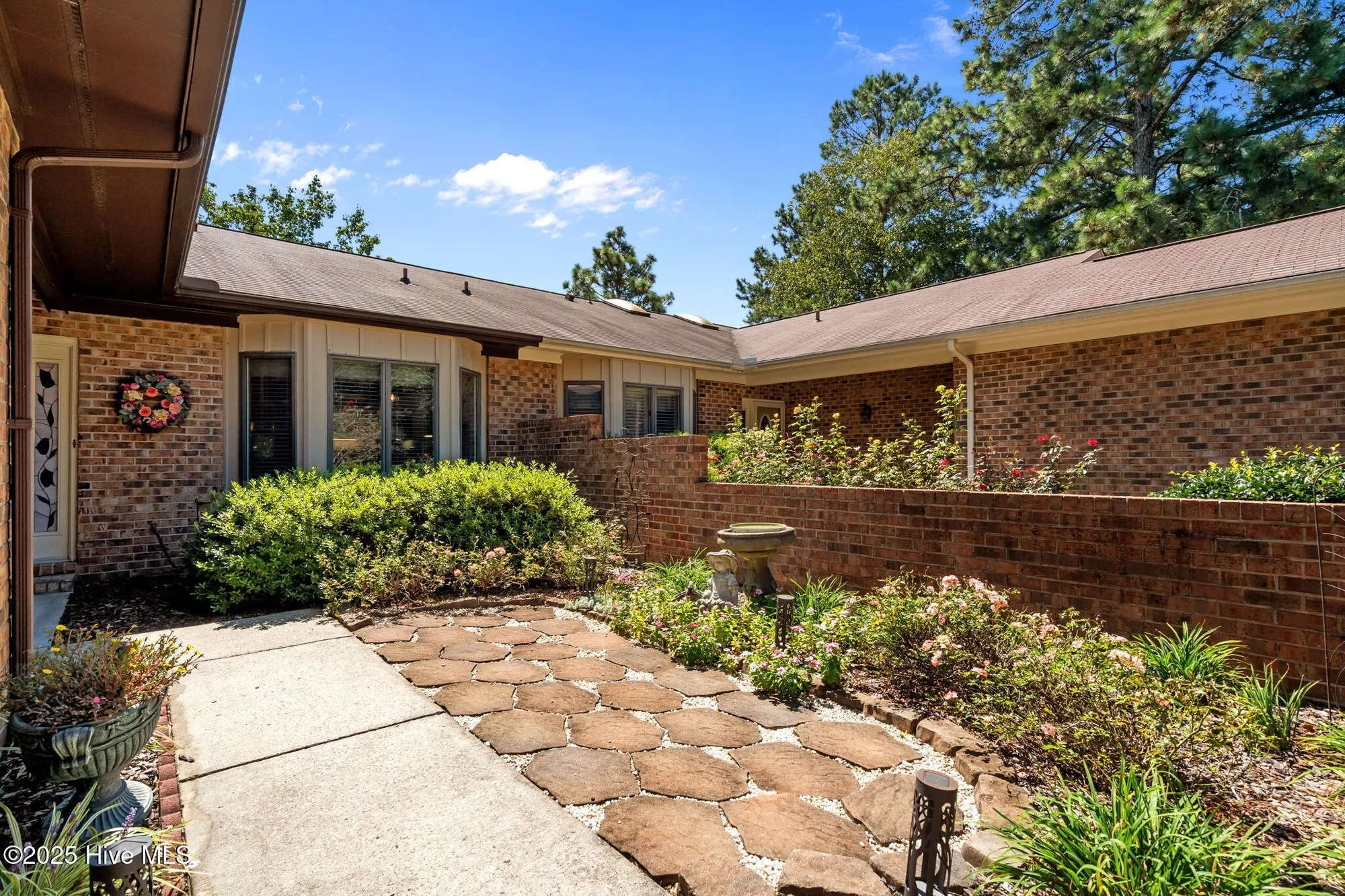 Property Slideshow image 9 of 45 | 705 burlwood dr, Southern Pines, NC, 28387