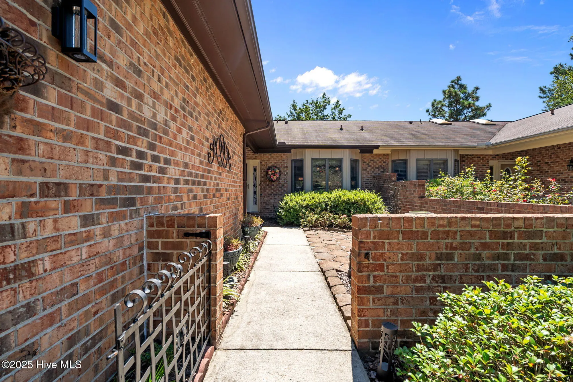 Property Slideshow image 6 of 45 | 705 burlwood dr, Southern Pines, NC, 28387